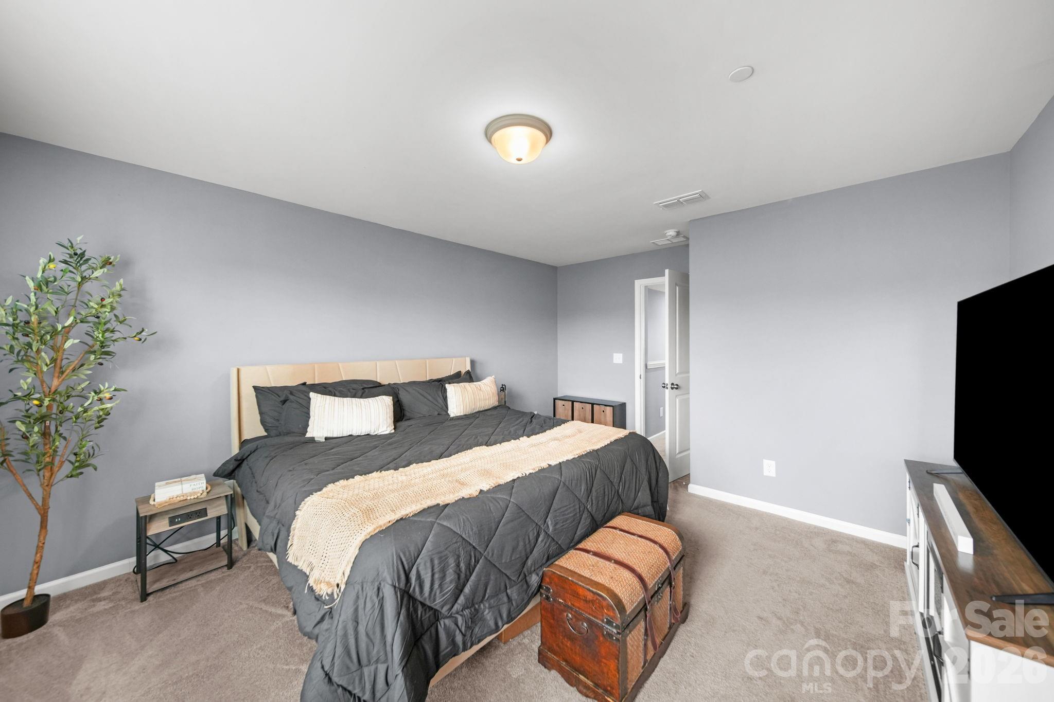 3082 Bell Spur Avenue SW — Concord