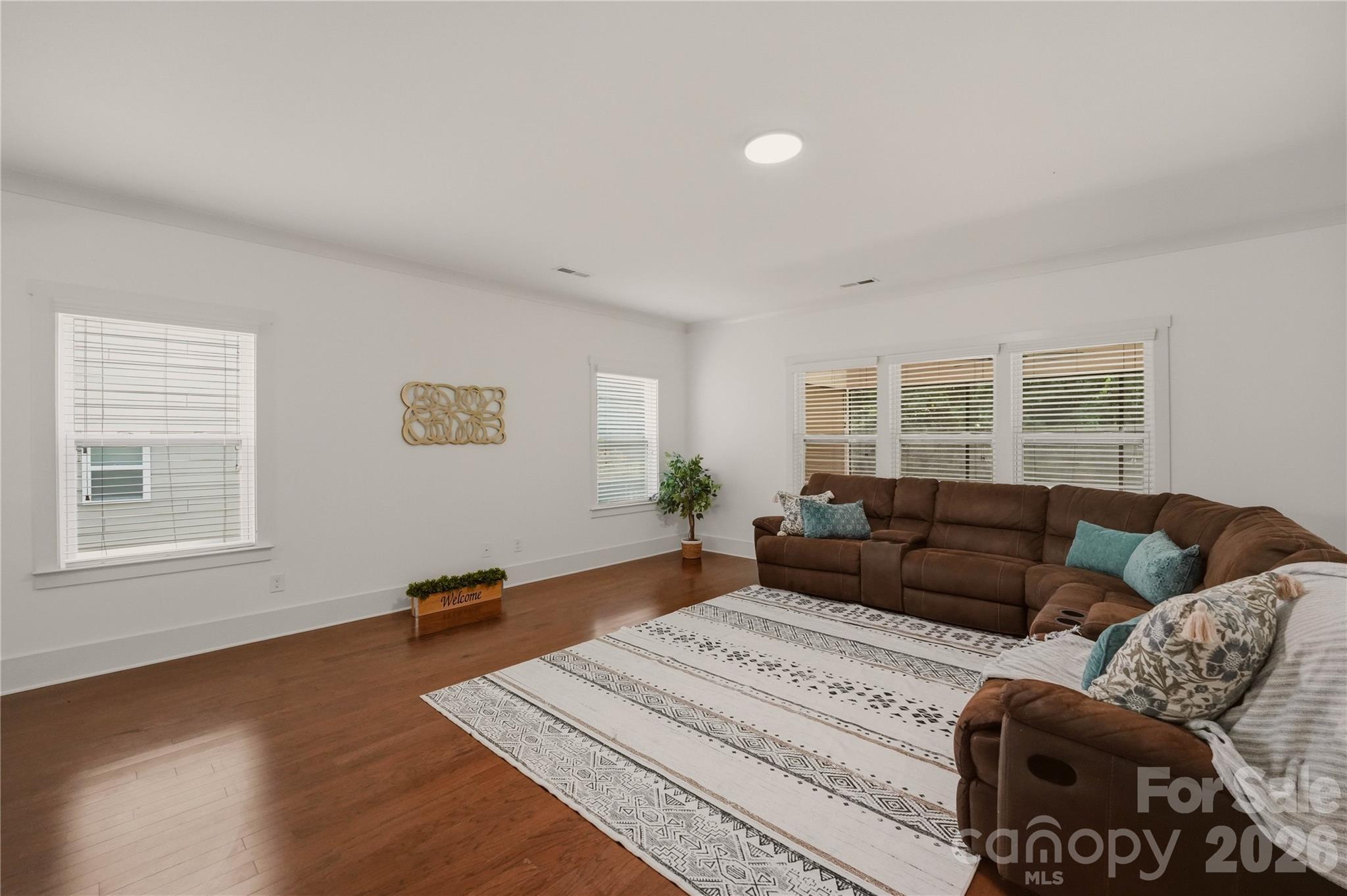 2207 Bluebell Way — Tega Cay