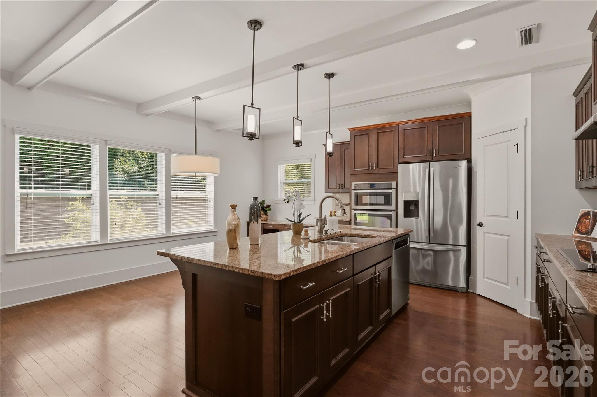 2207 Bluebell Way — Tega Cay
