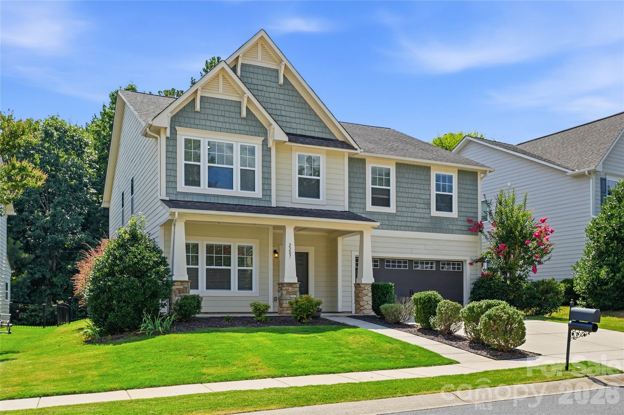 2207 Bluebell Way — Tega Cay