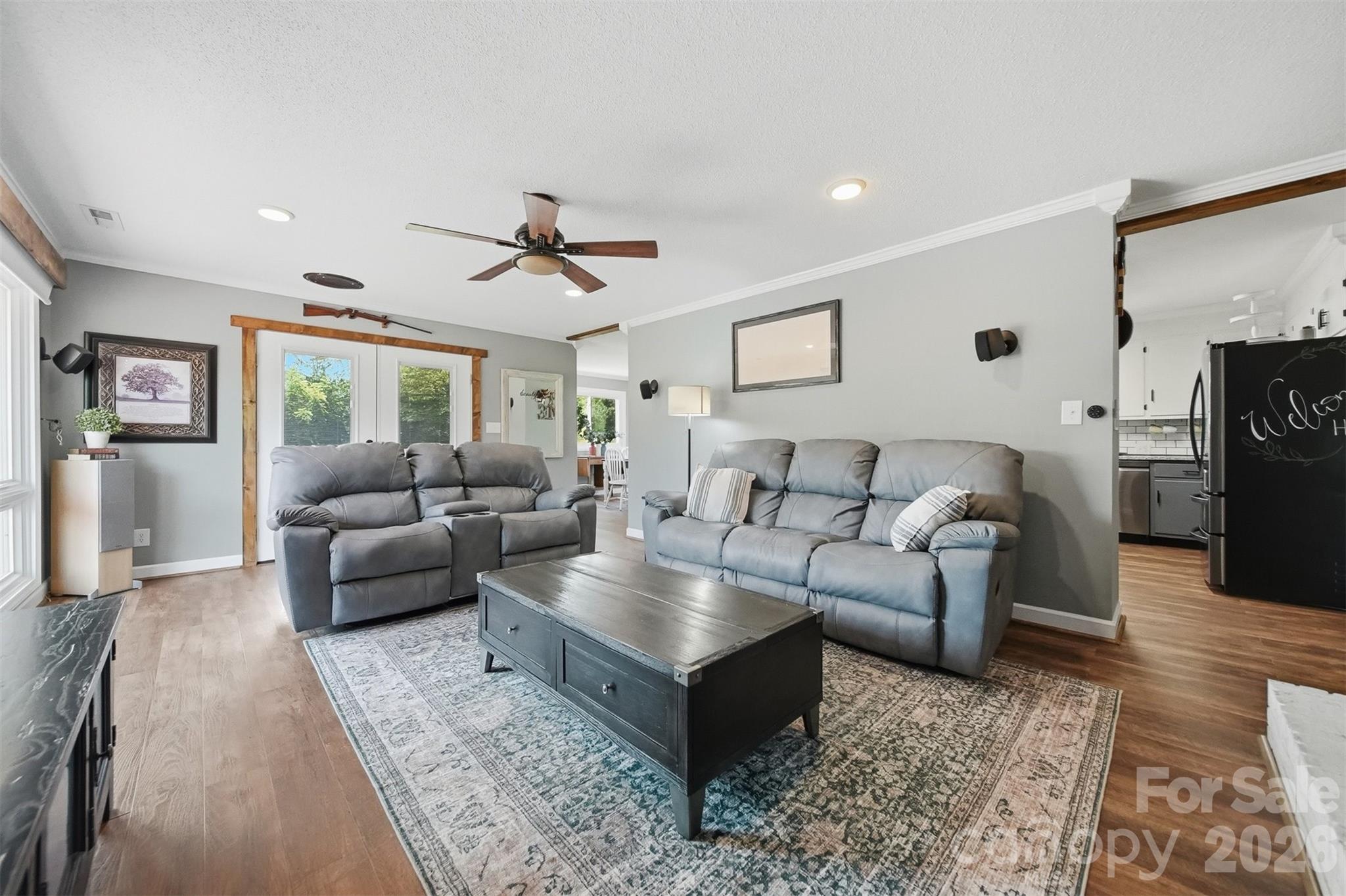 2411 Robertson Lane — Lenoir