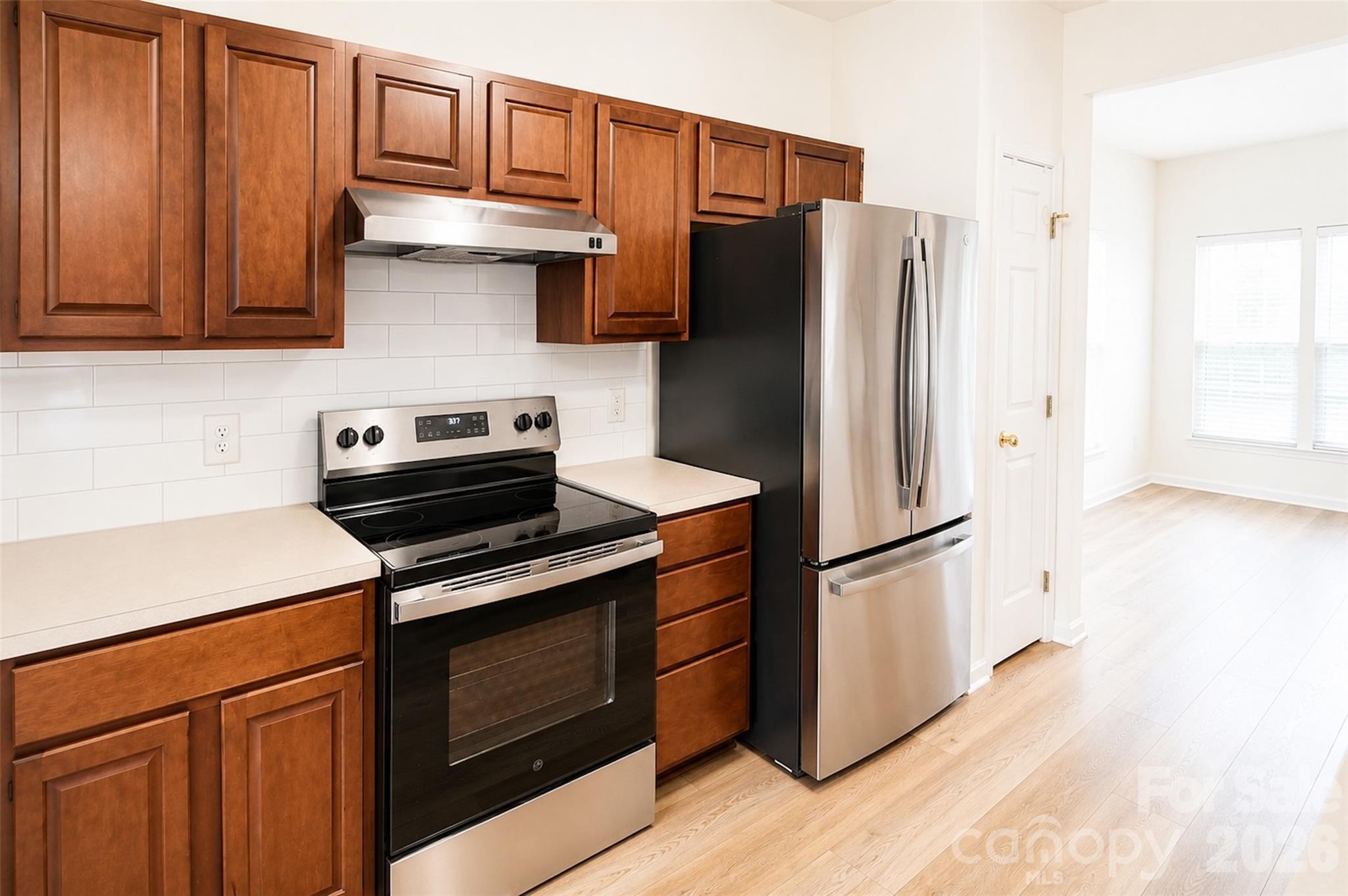 4913 Sunburst Lane — Charlotte