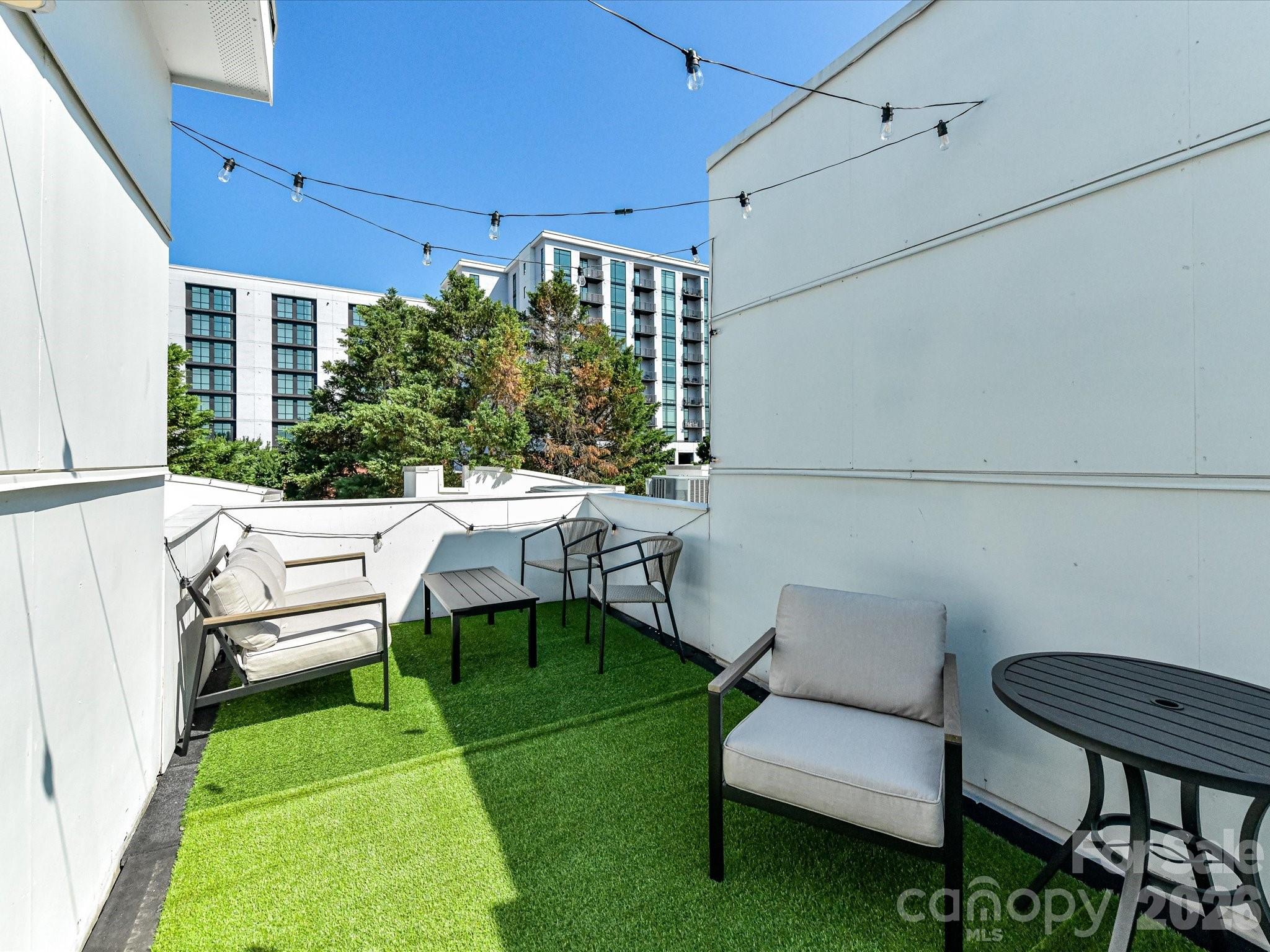285 McDonald Avenue — Charlotte