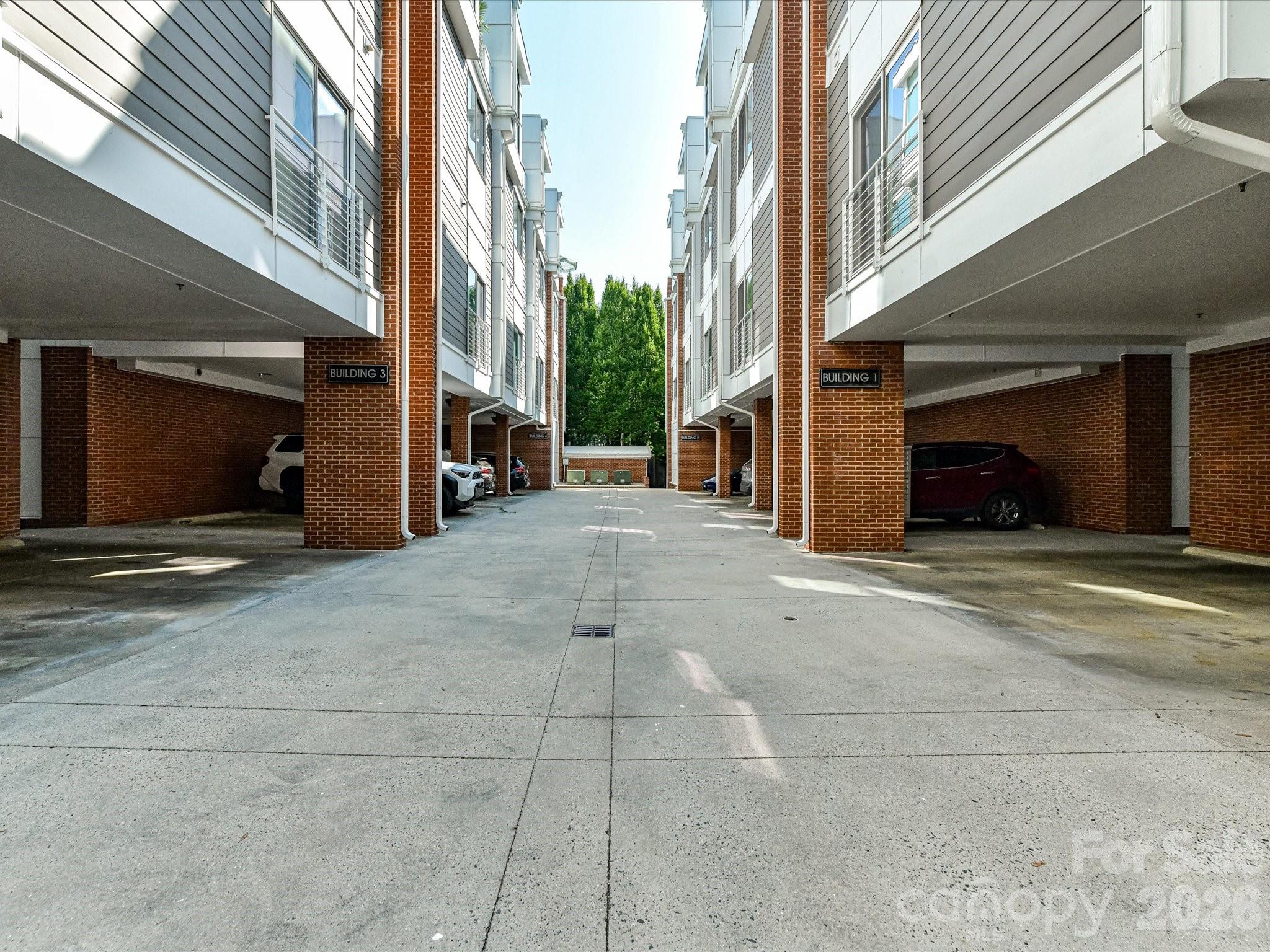 285 McDonald Avenue — Charlotte
