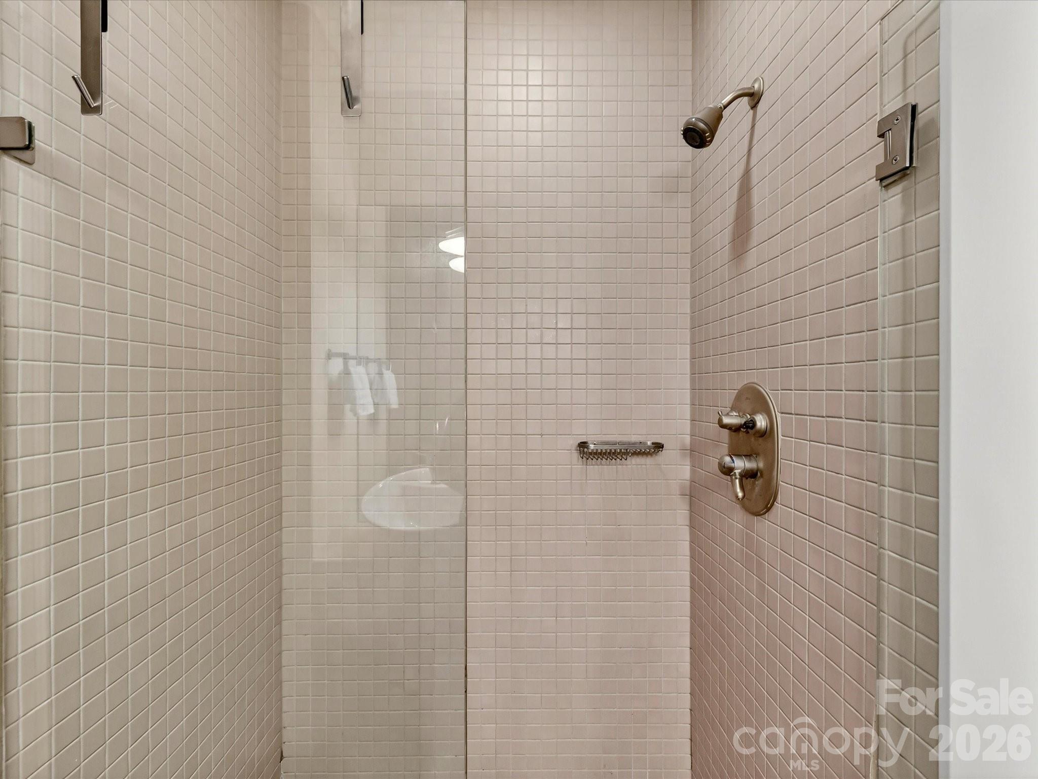 285 McDonald Avenue — Charlotte
