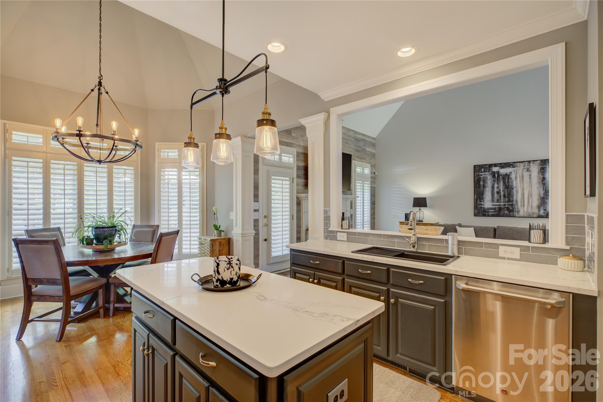 11404 Fernside Drive — Charlotte