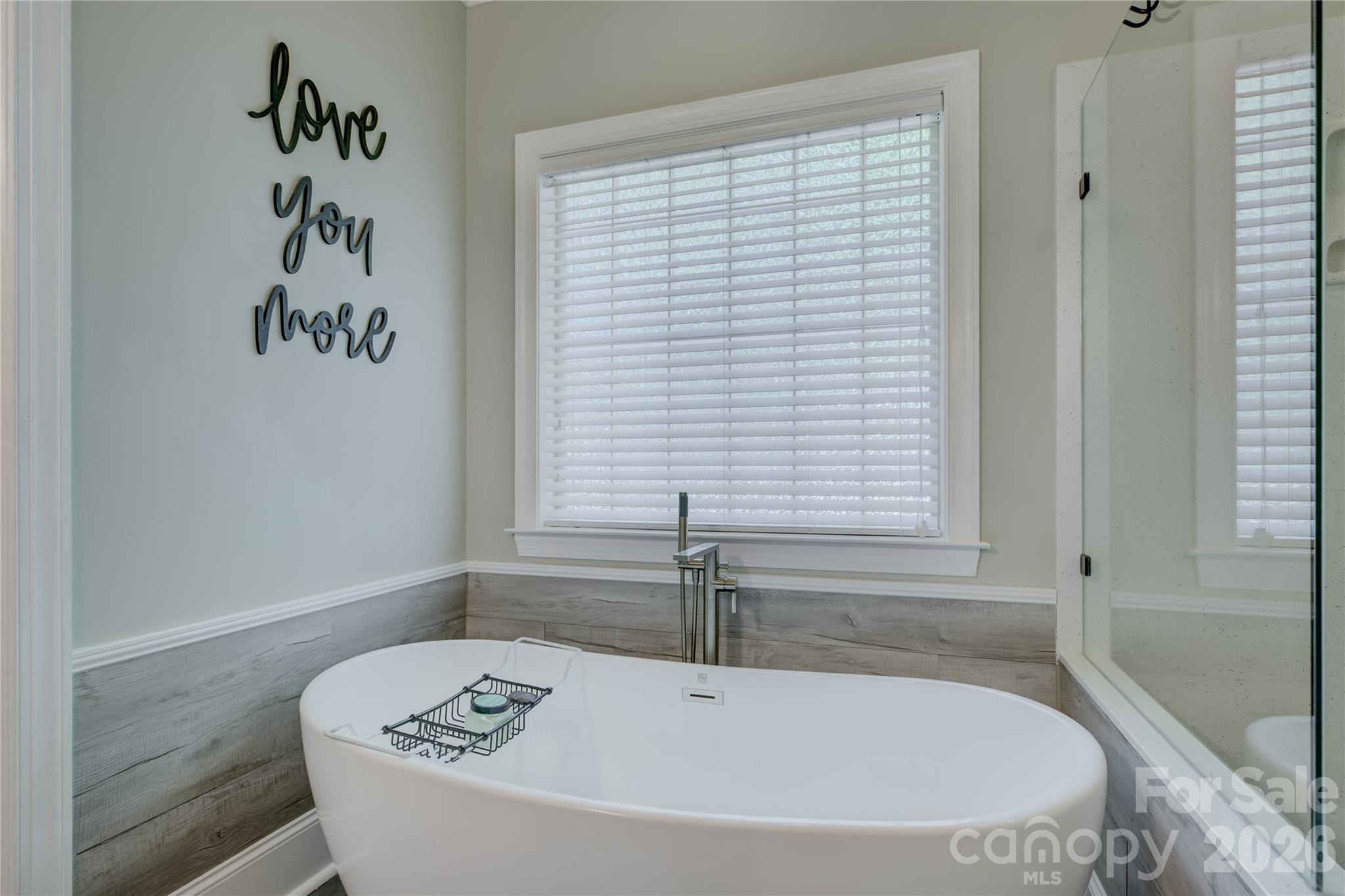11404 Fernside Drive — Charlotte