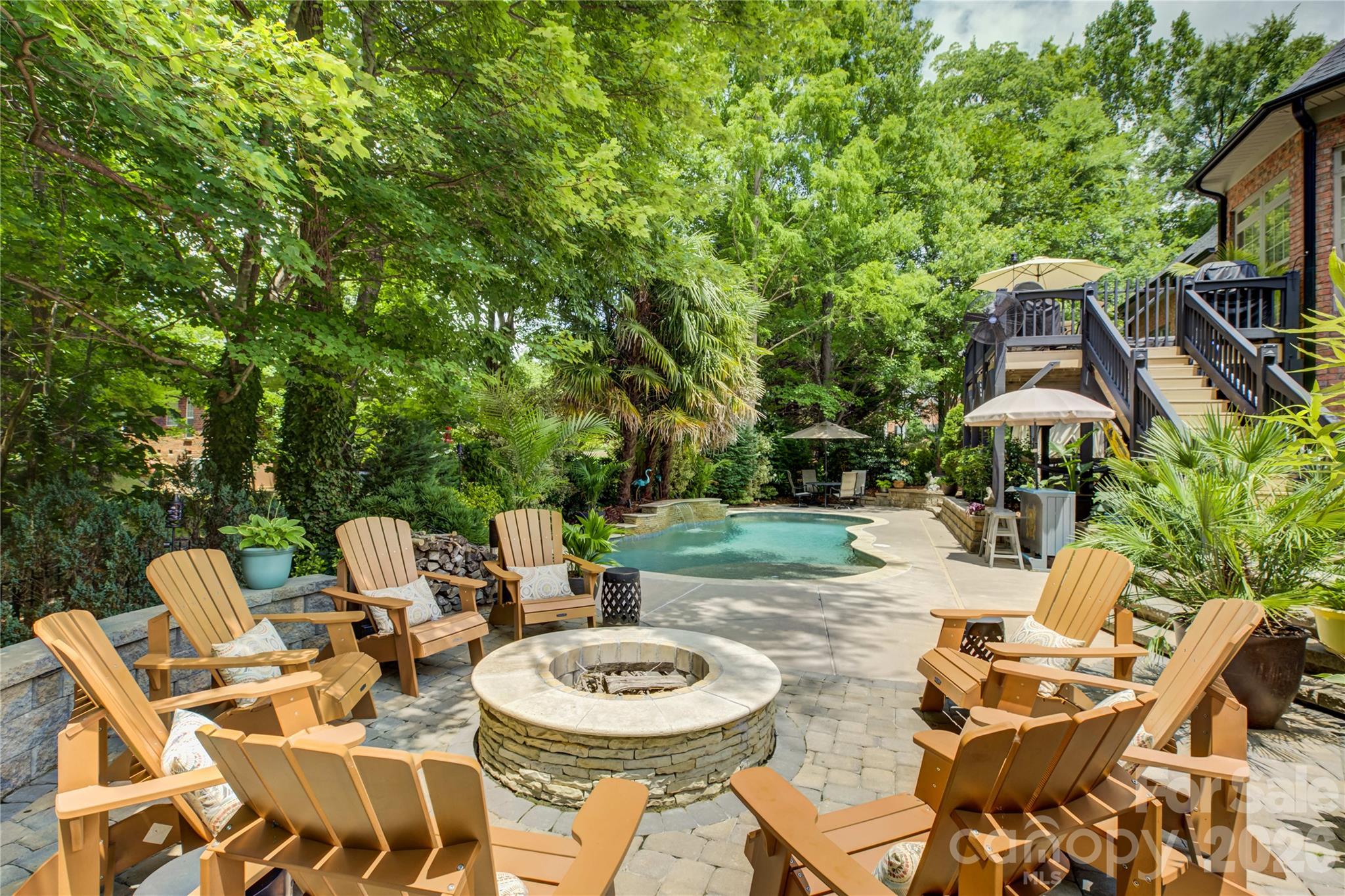 11404 Fernside Drive — Charlotte