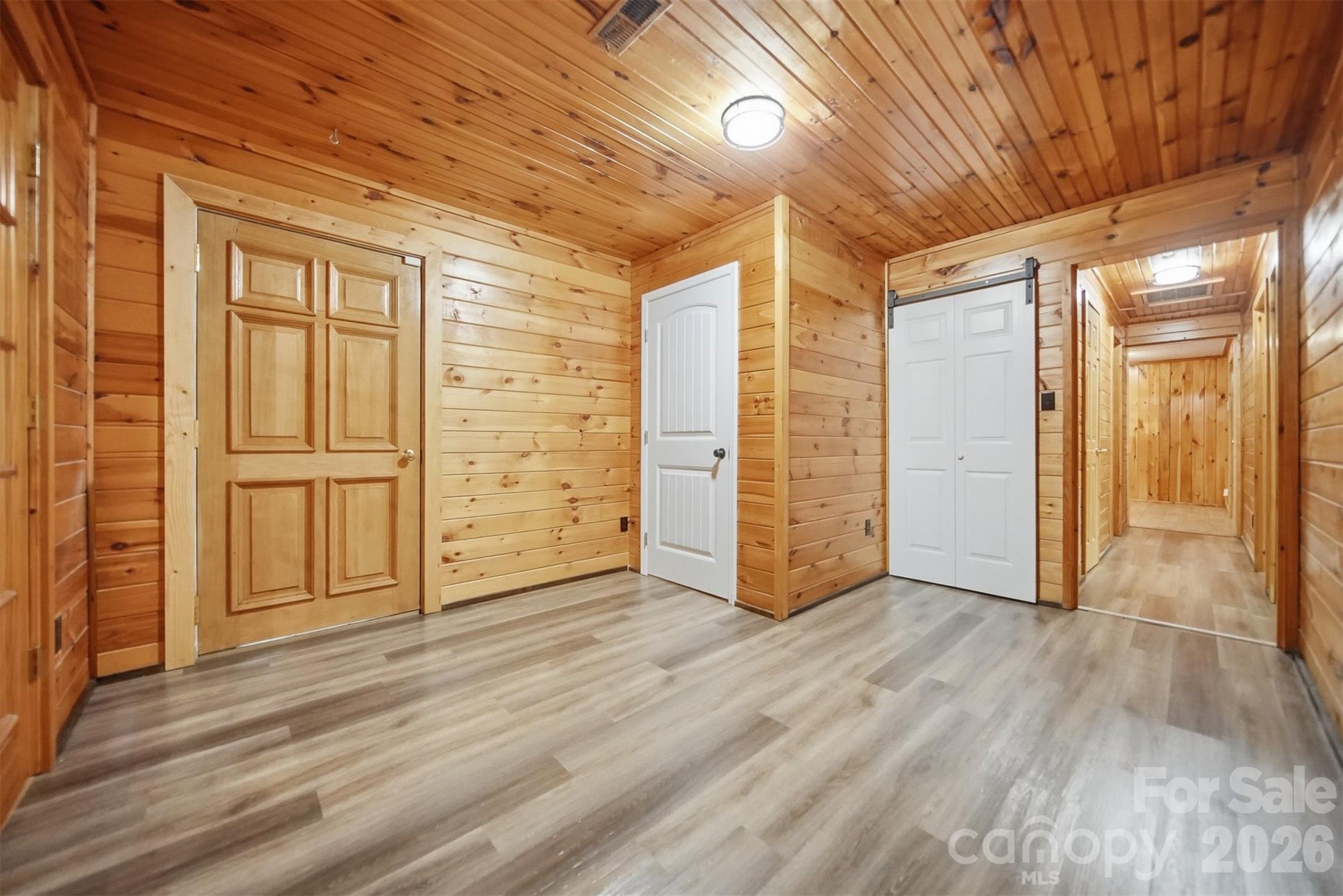408 Birch Circle Drive — Hudson