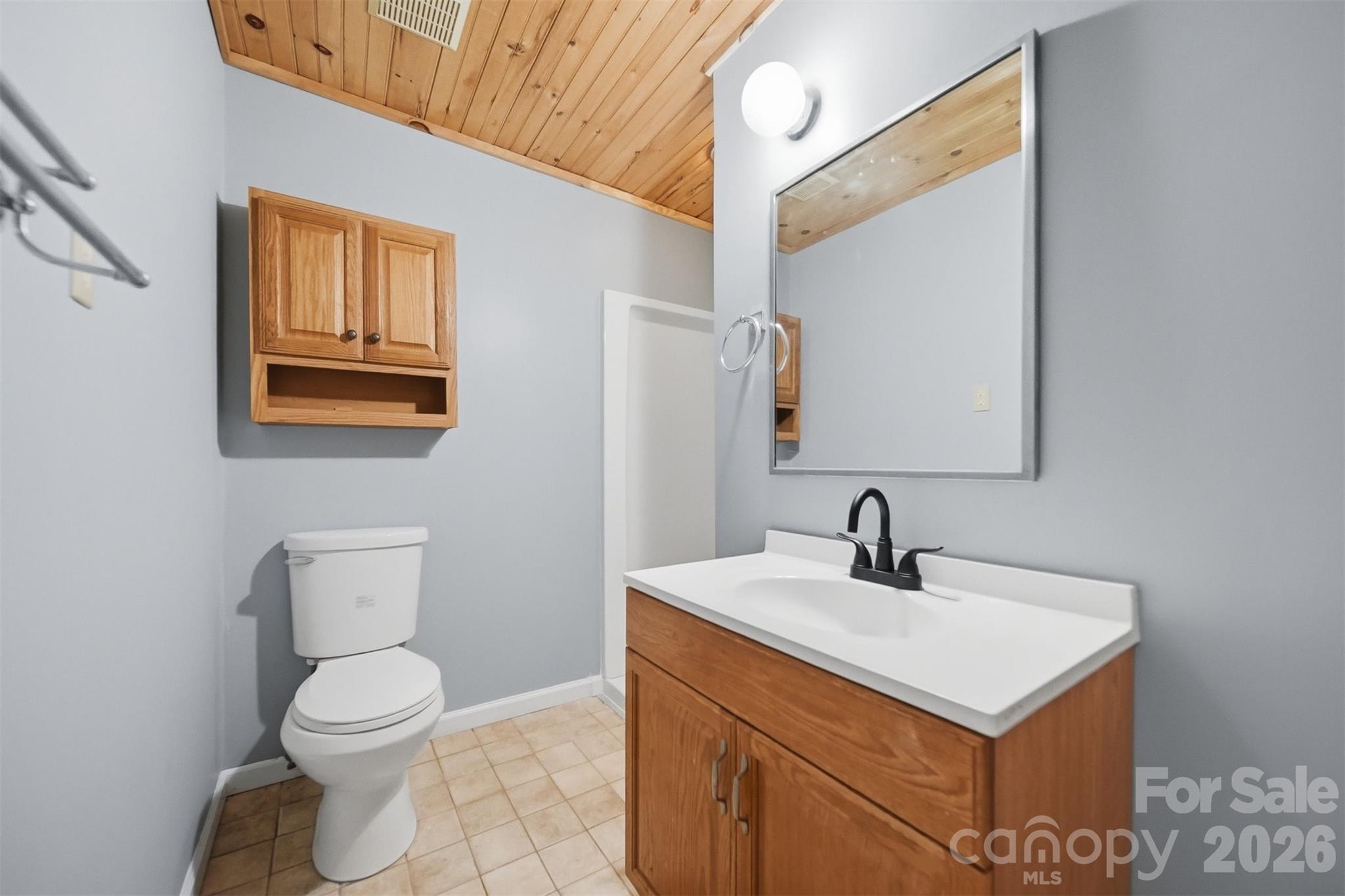 408 Birch Circle Drive — Hudson