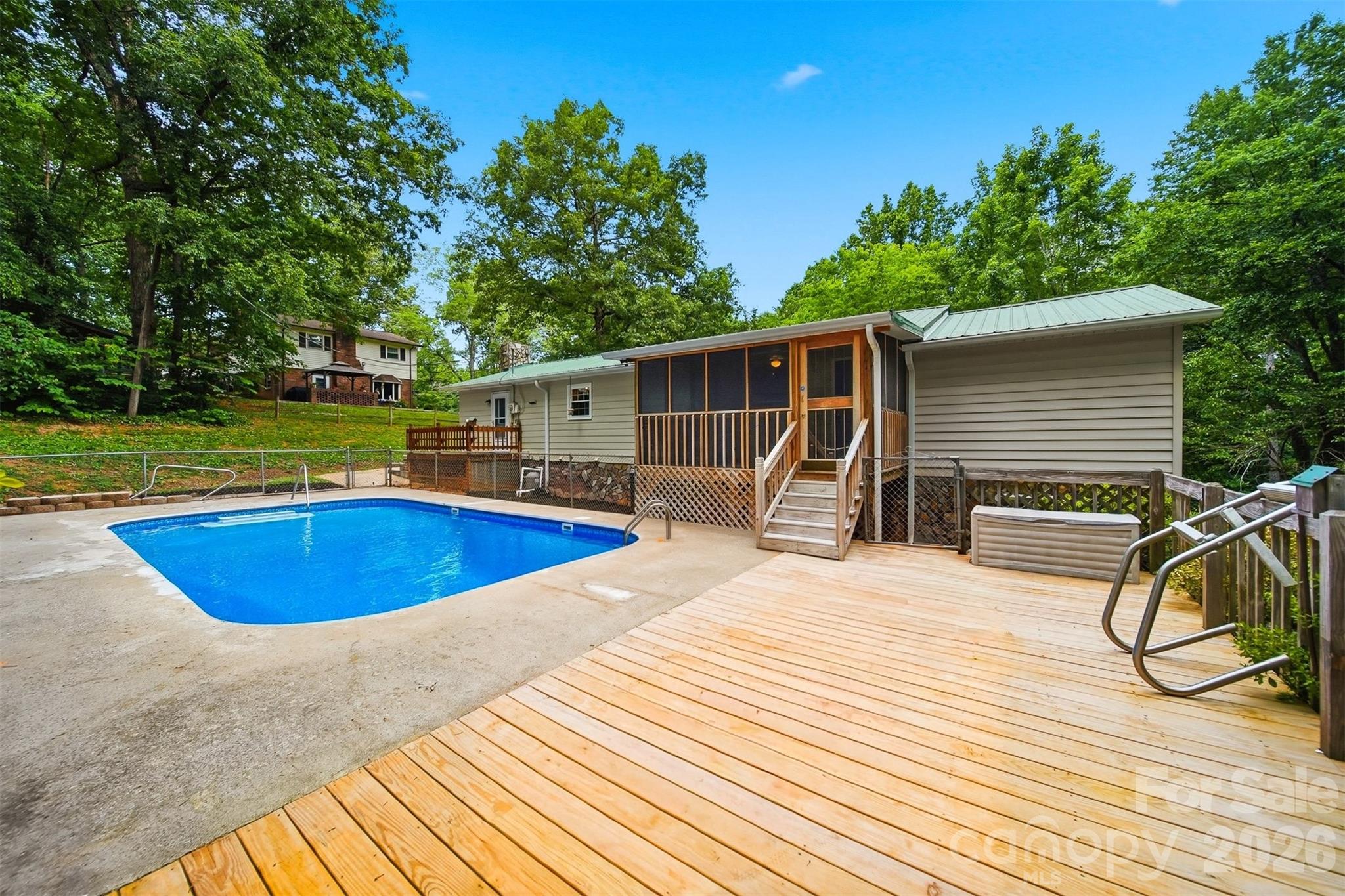 408 Birch Circle Drive — Hudson
