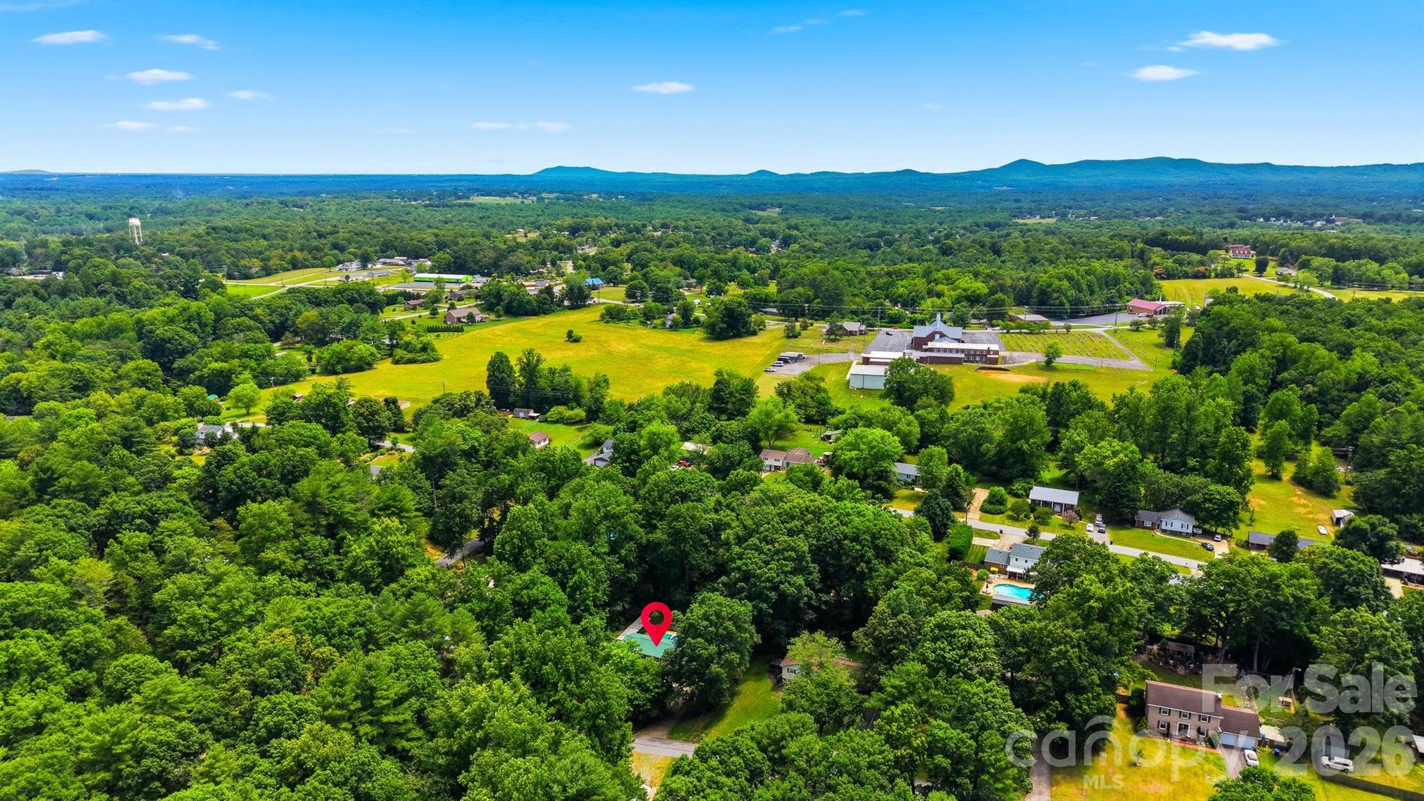408 Birch Circle Drive — Hudson