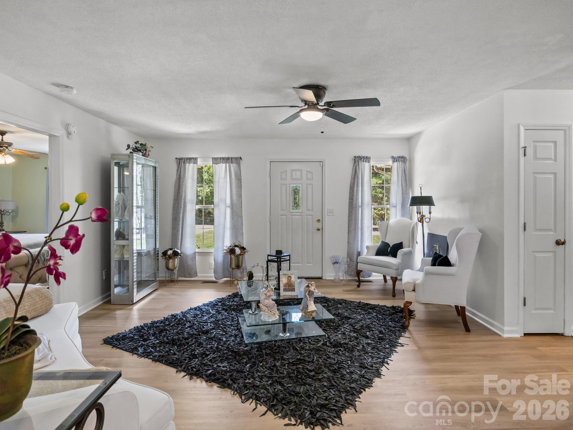 114 S Toney Street — Shelby