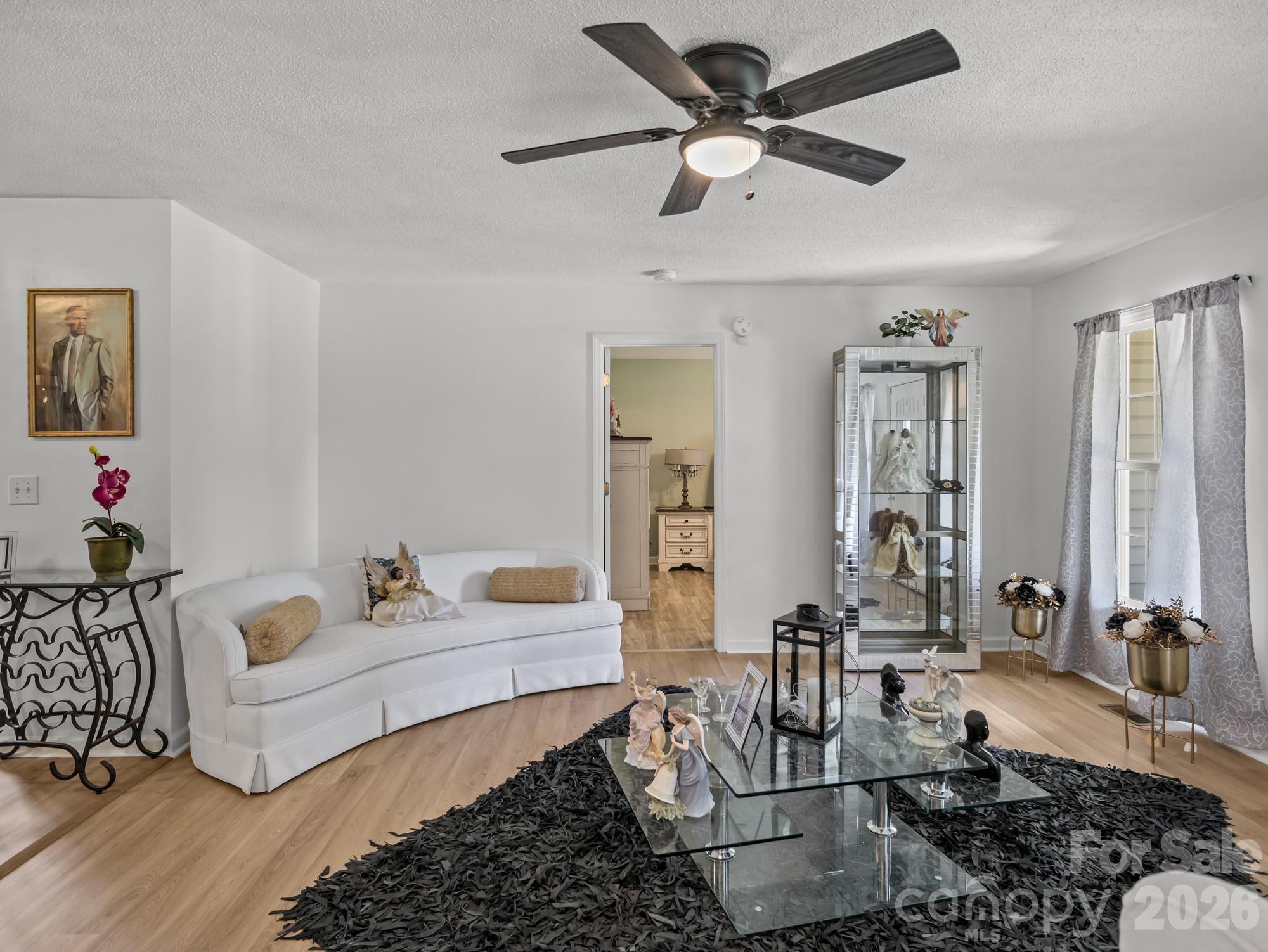 114 S Toney Street — Shelby