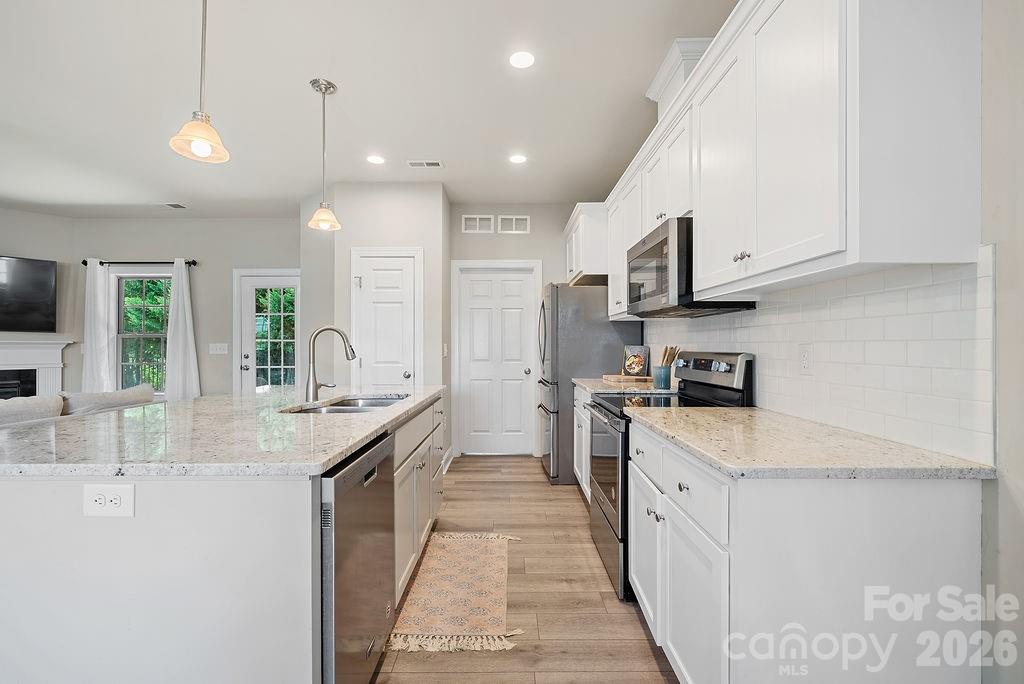5226 Sustar Drive — Monroe