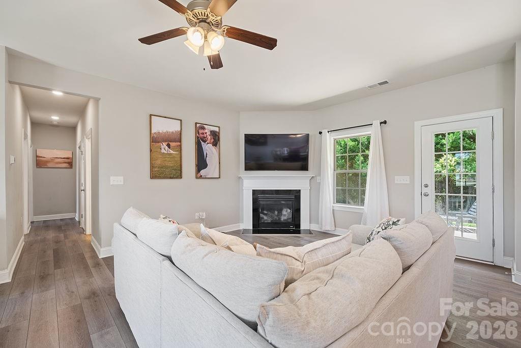 5226 Sustar Drive — Monroe