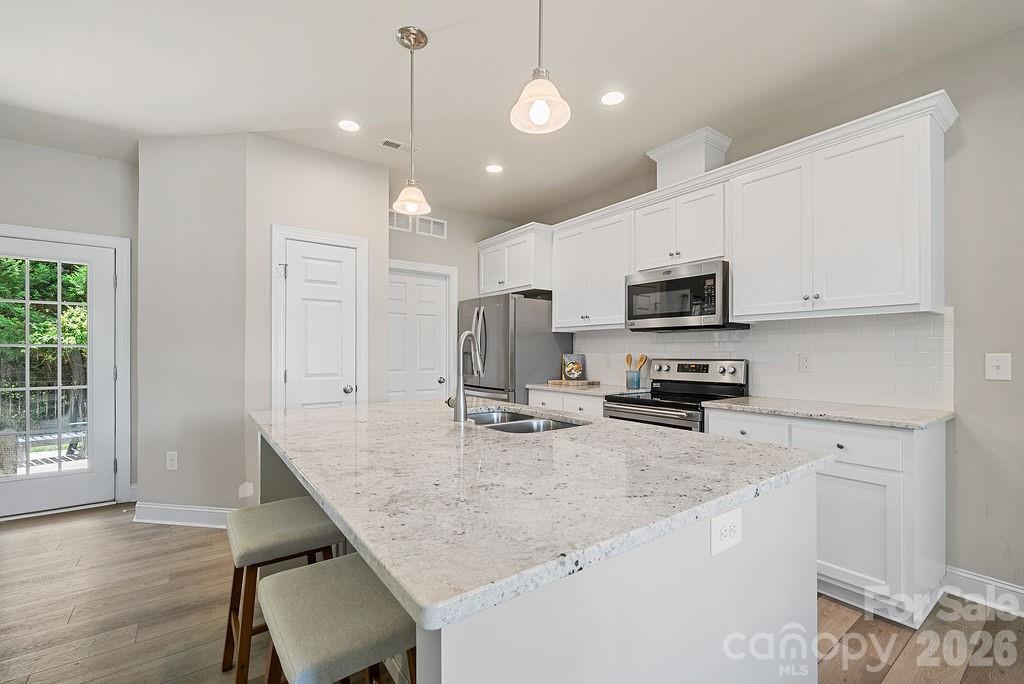 5226 Sustar Drive — Monroe
