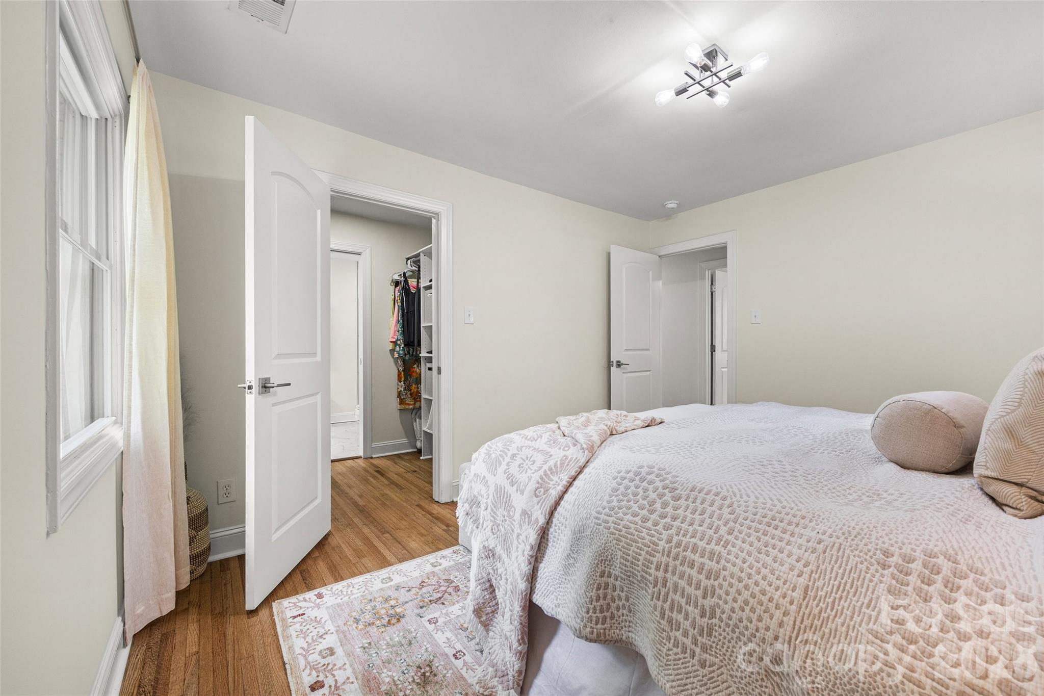 1142 Fox Run Drive — Charlotte
