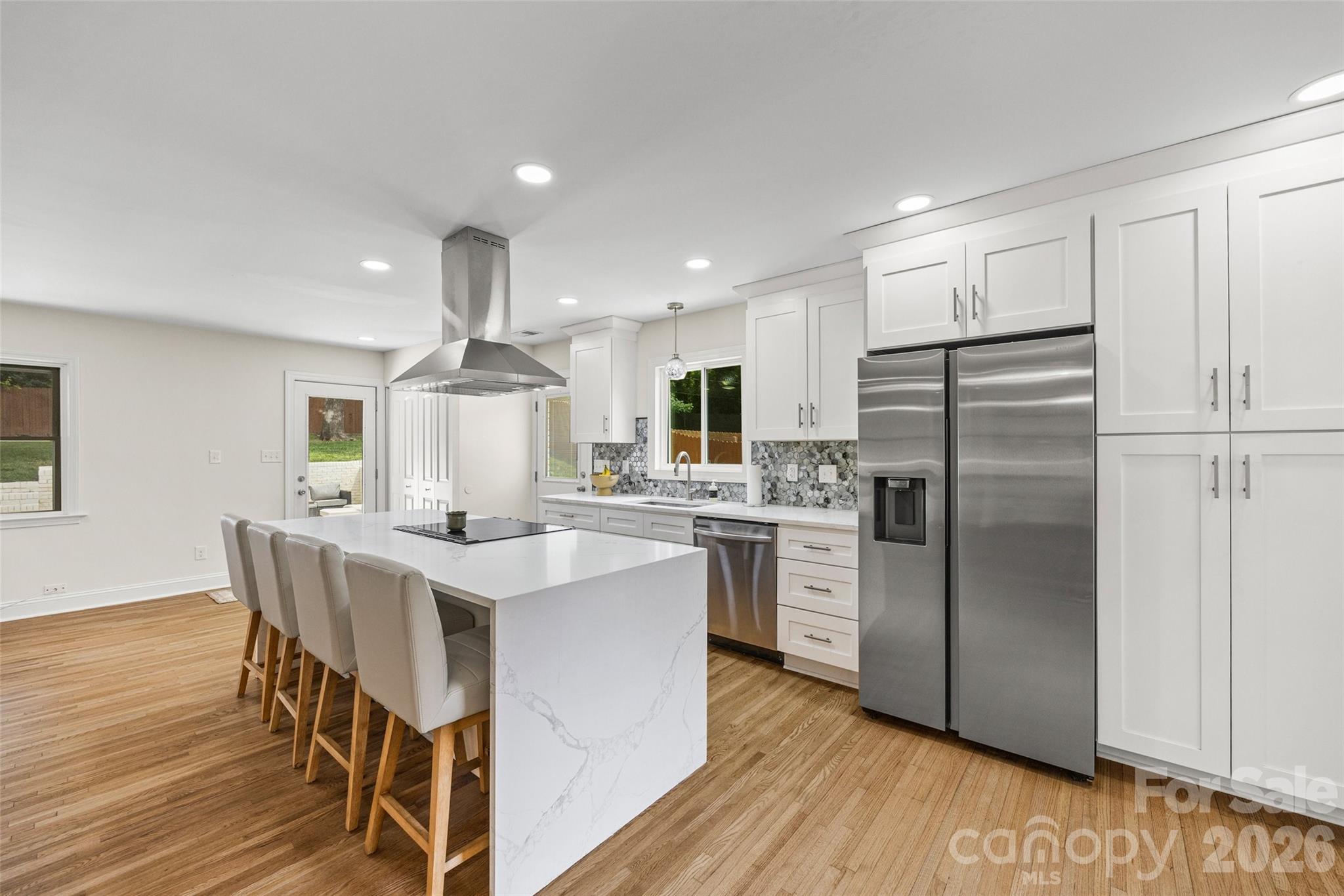 1142 Fox Run Drive — Charlotte