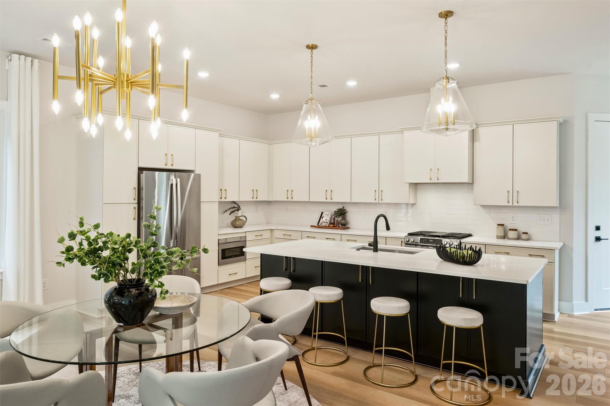 2701 Catalina Avenue — Charlotte