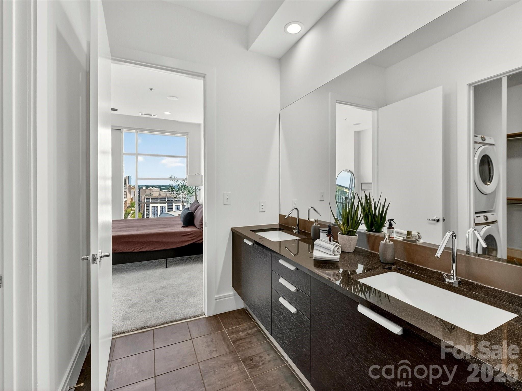 505 E 6th Street #1601 — Charlotte