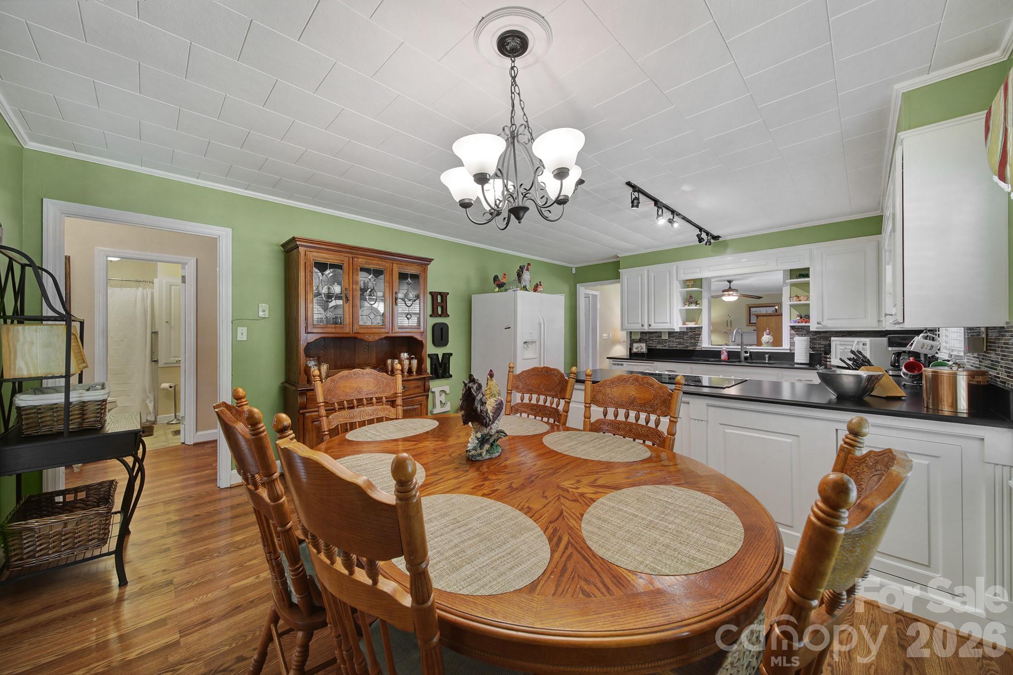 215 W Stevens Street — Kershaw