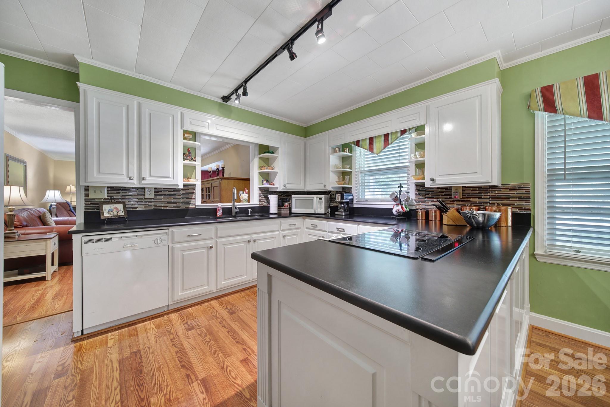 215 W Stevens Street — Kershaw