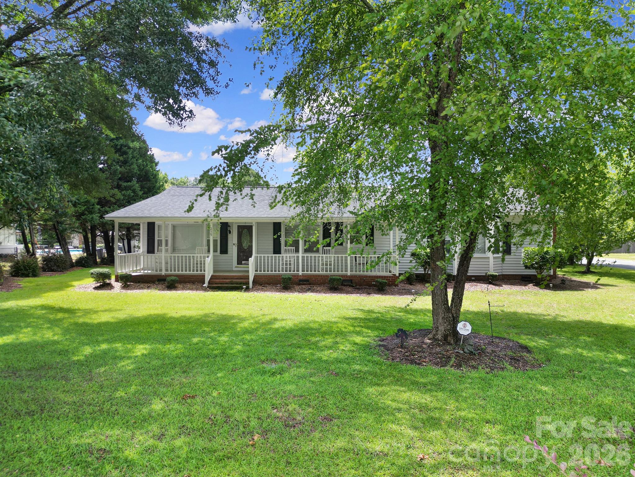 215 W Stevens Street — Kershaw
