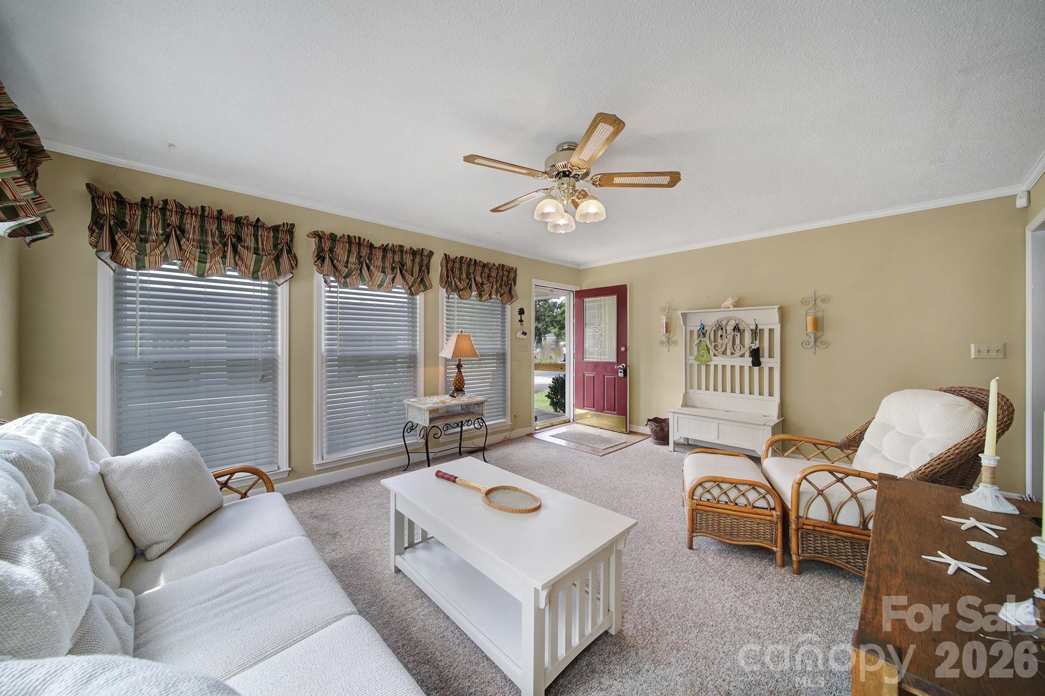 215 W Stevens Street — Kershaw