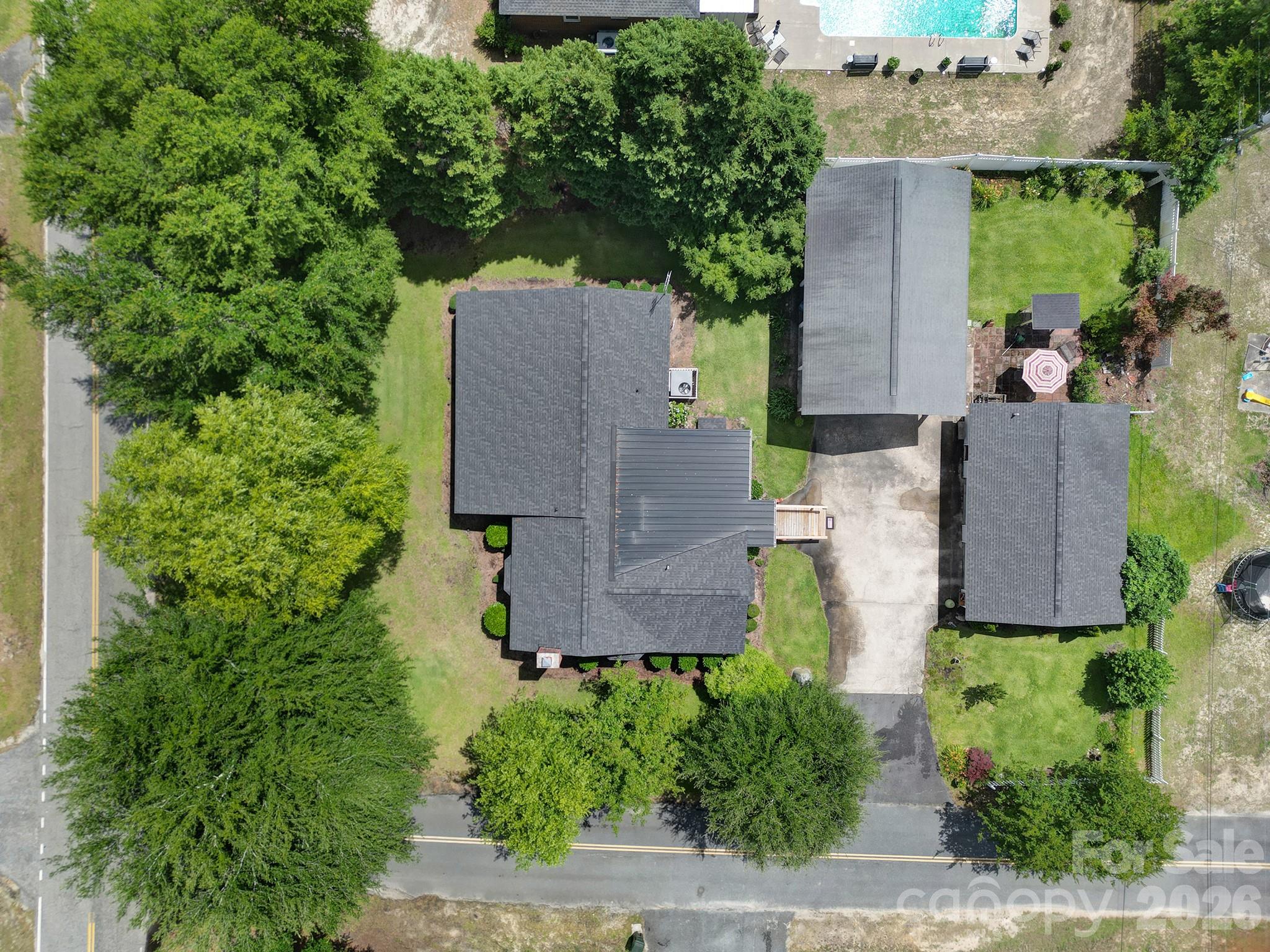 215 W Stevens Street — Kershaw