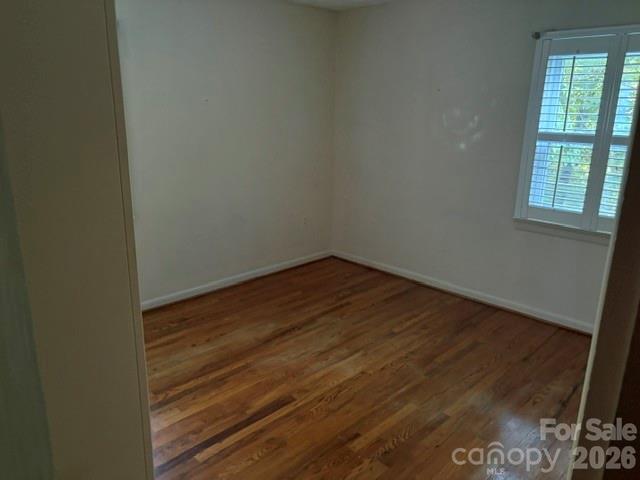 255 Glengarnock Road — Tryon