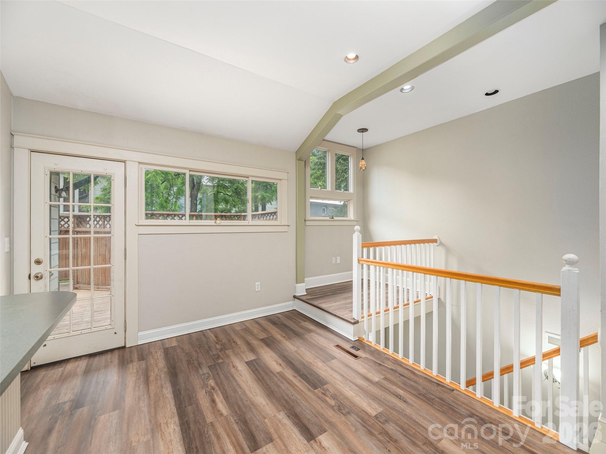 136 Assembly Street — Waynesville