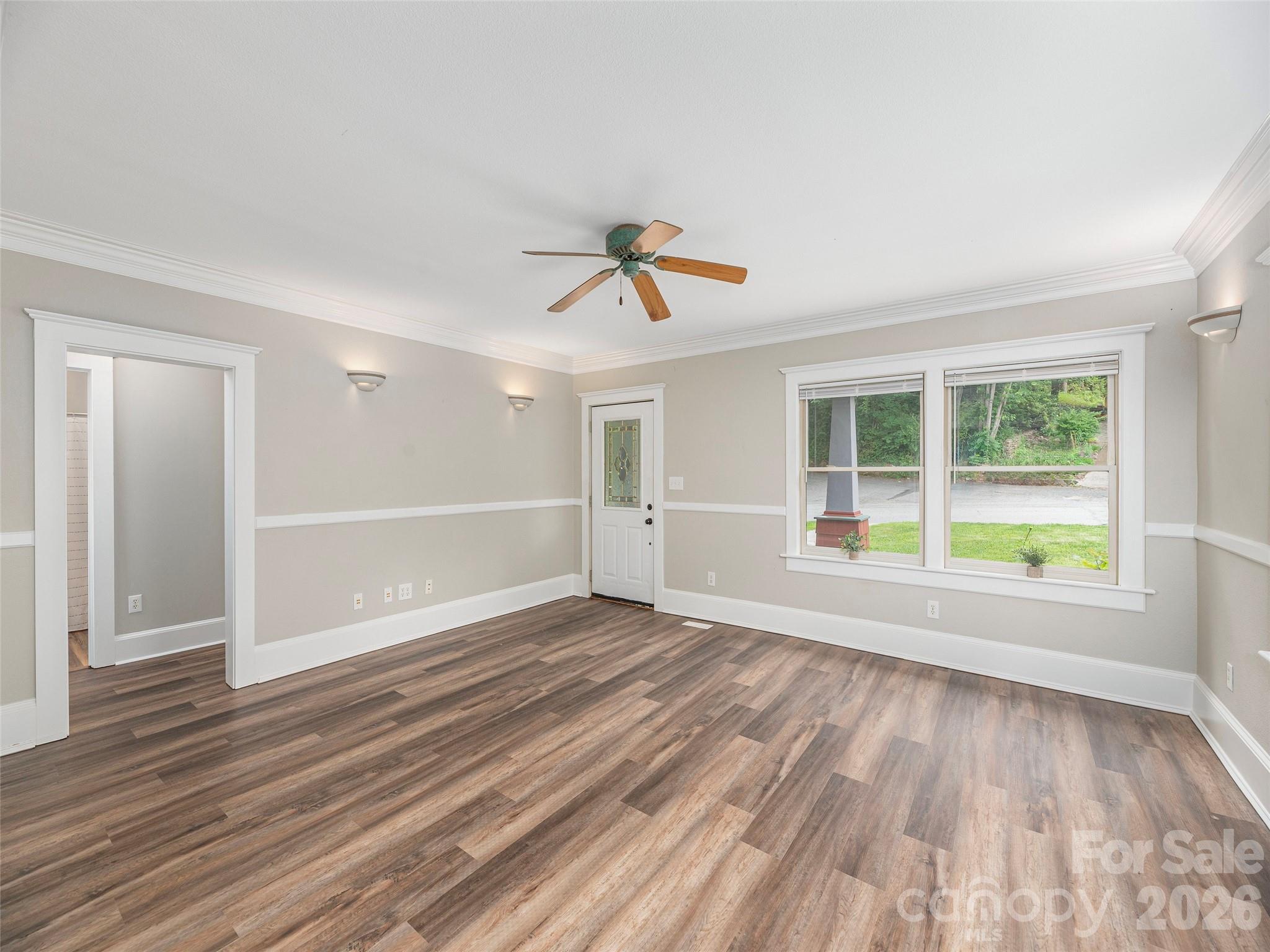 136 Assembly Street — Waynesville