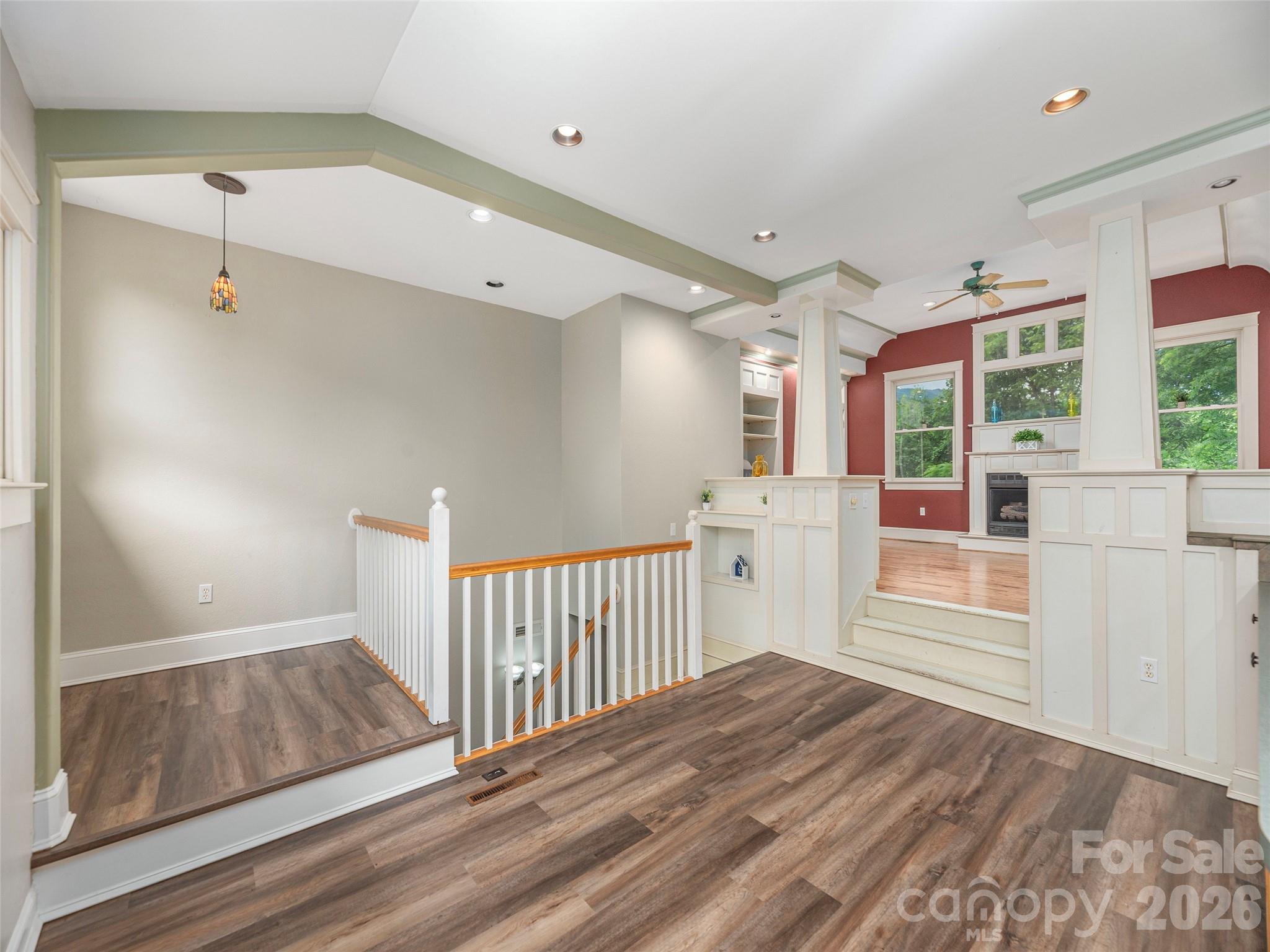 136 Assembly Street — Waynesville
