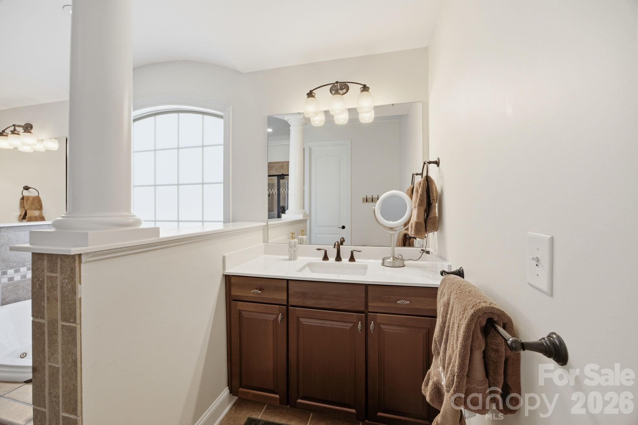 130 Lakeshore Hills Drive — Mooresville