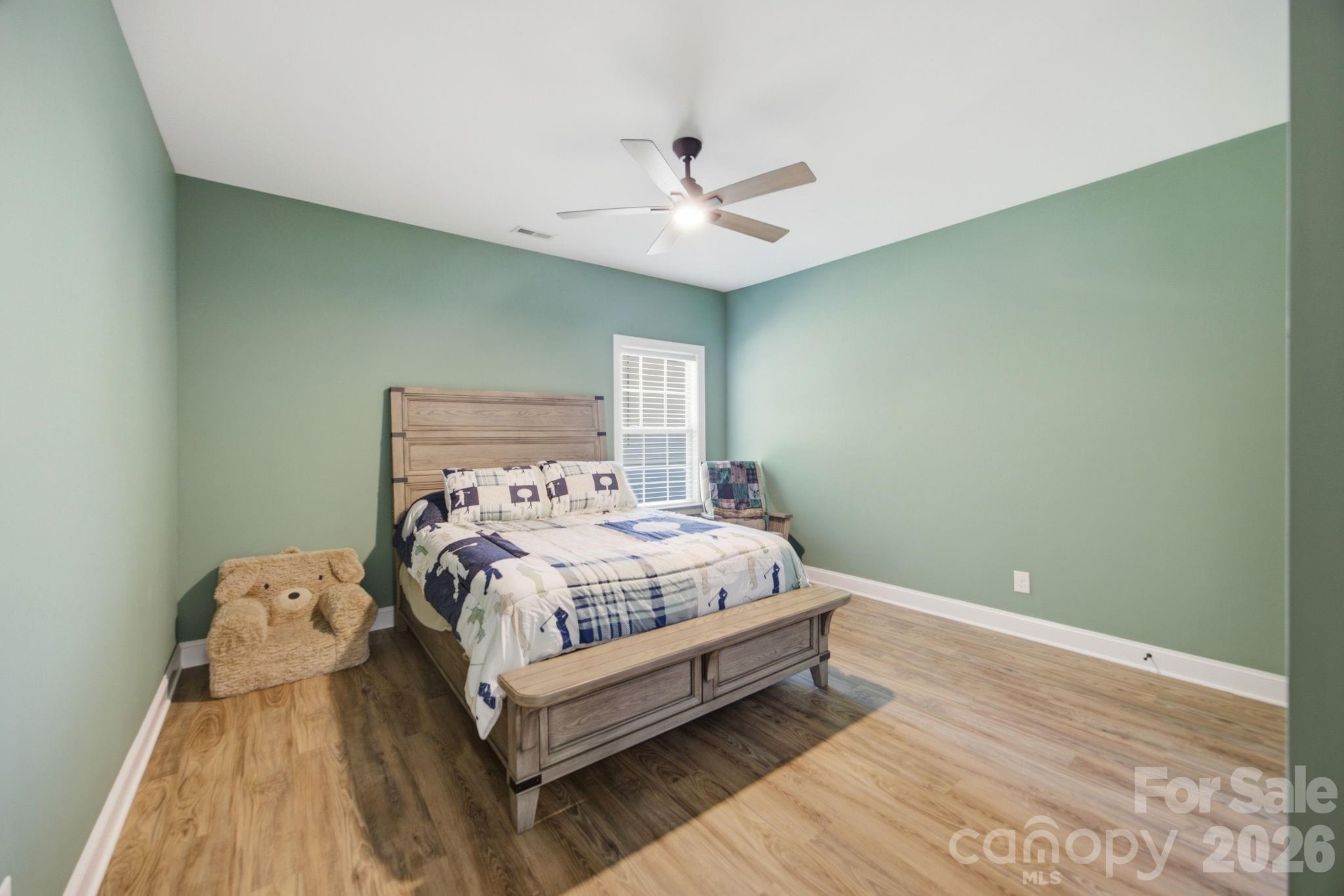 130 Lakeshore Hills Drive — Mooresville