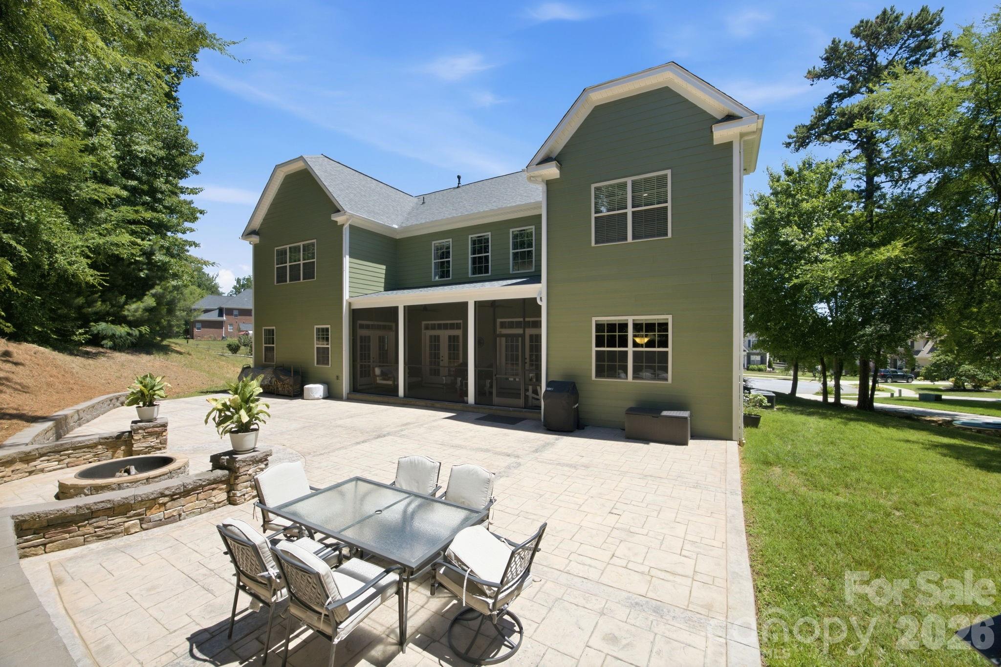 130 Lakeshore Hills Drive — Mooresville