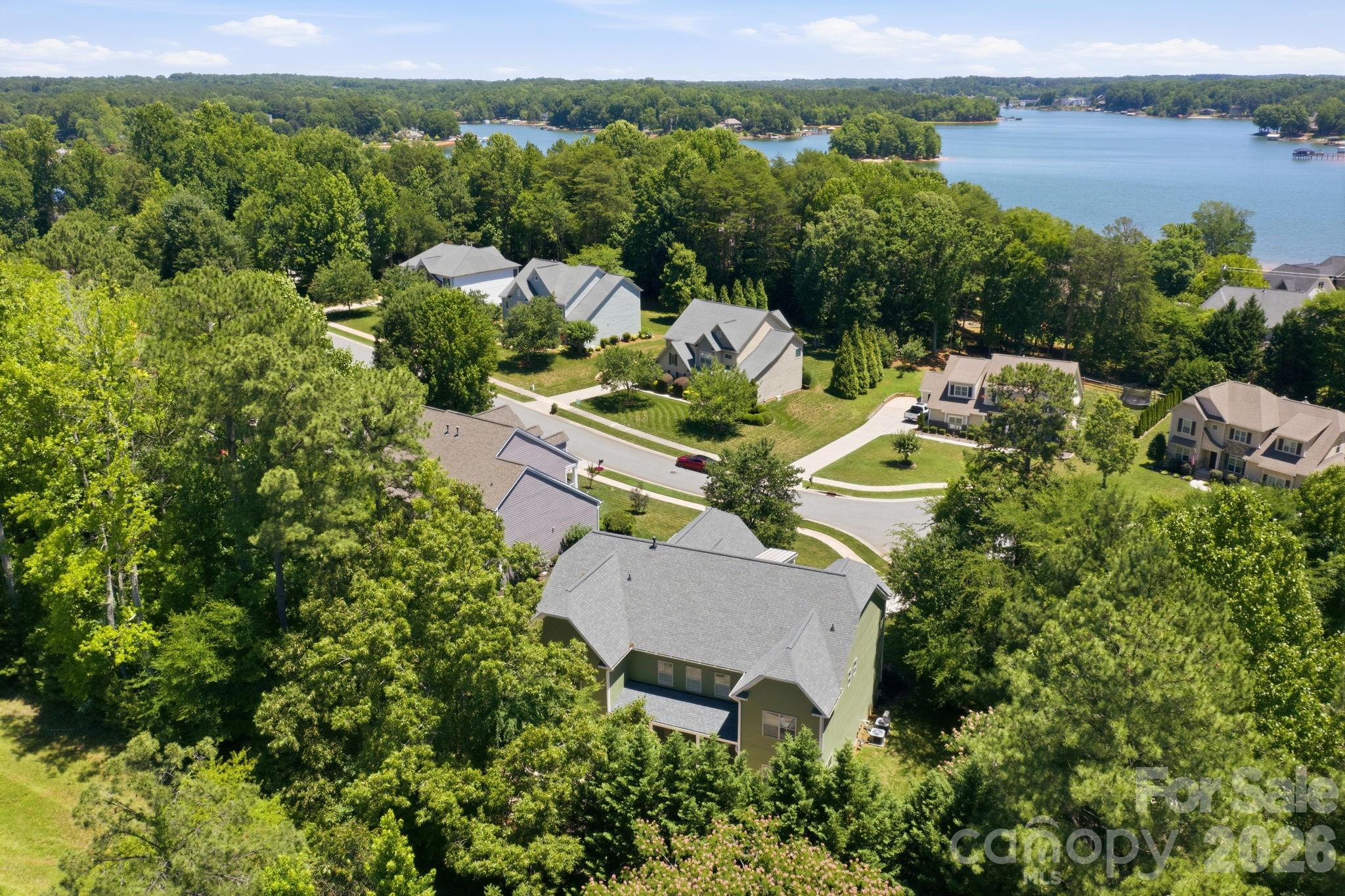 130 Lakeshore Hills Drive — Mooresville