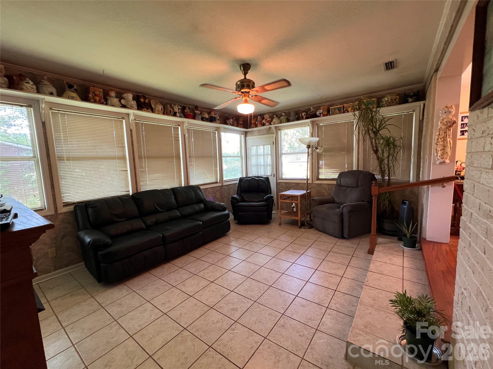 3393 Anderson Mountain Road — Maiden