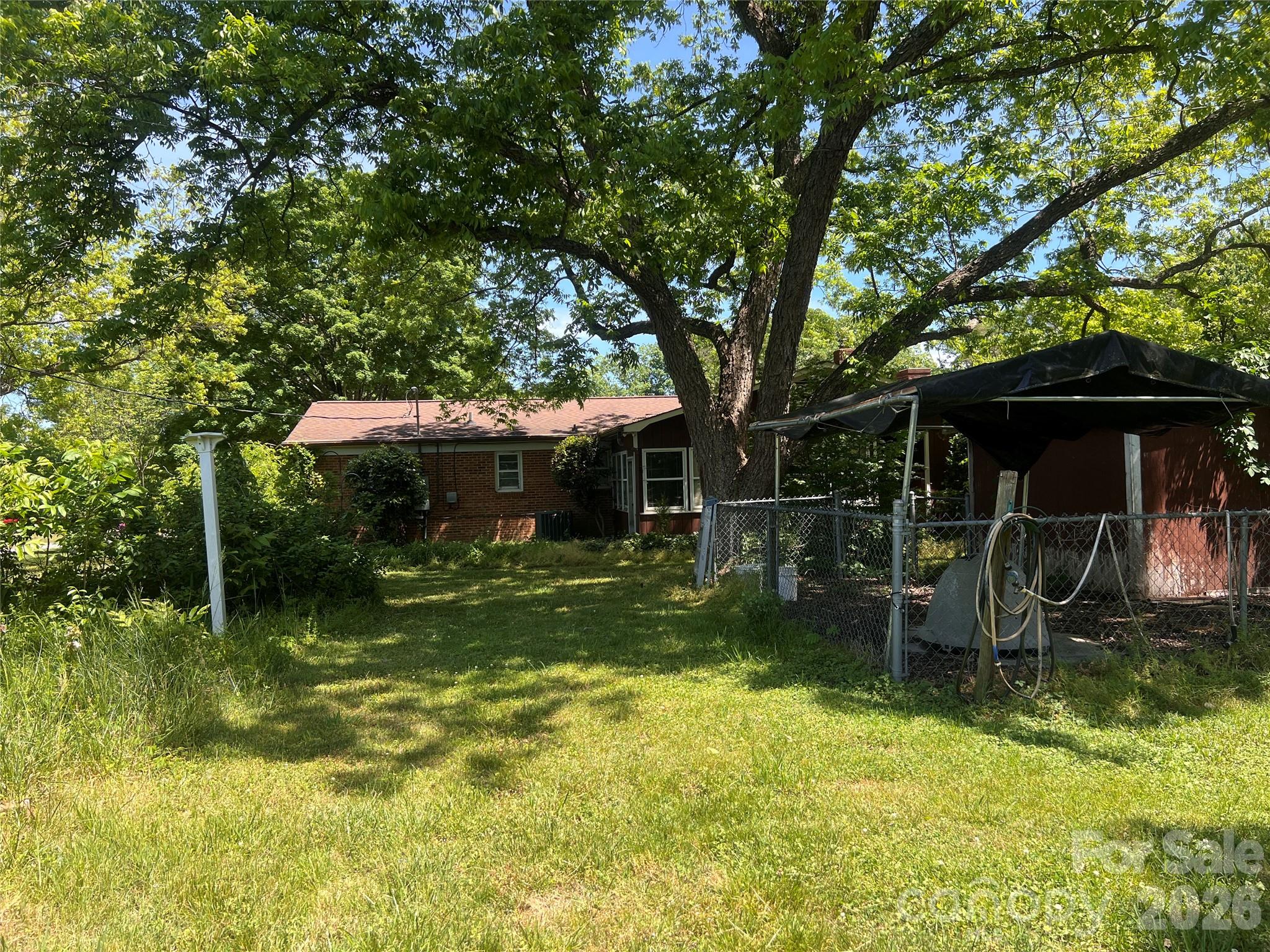 3393 Anderson Mountain Road — Maiden