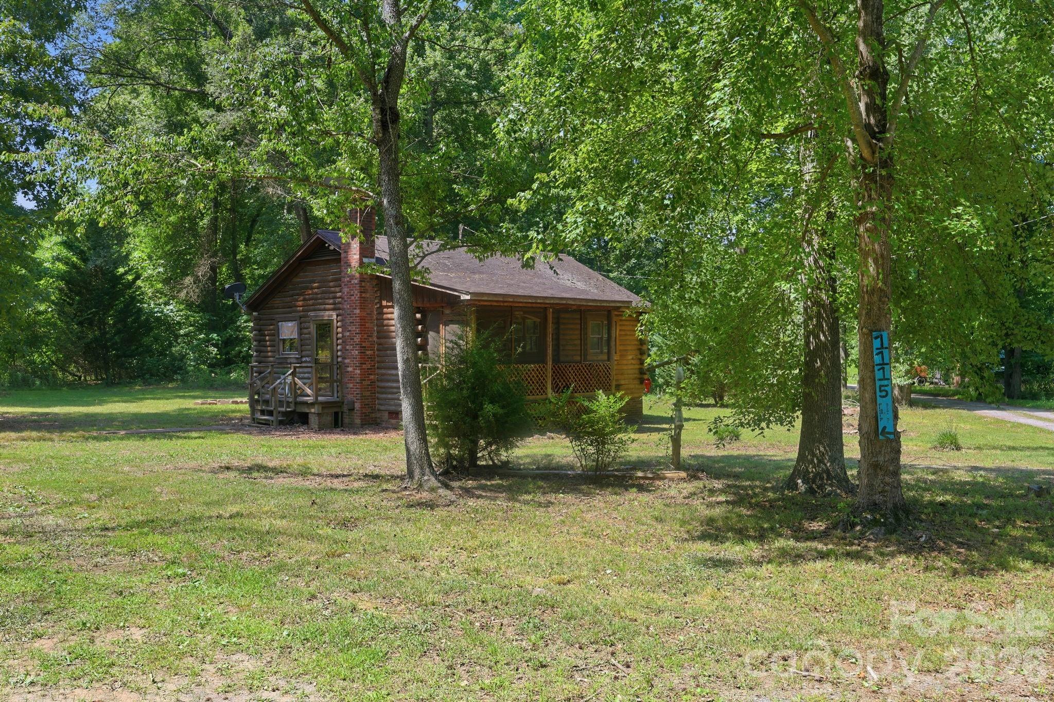 1115 Fiddler Brown Drive — Rockwell