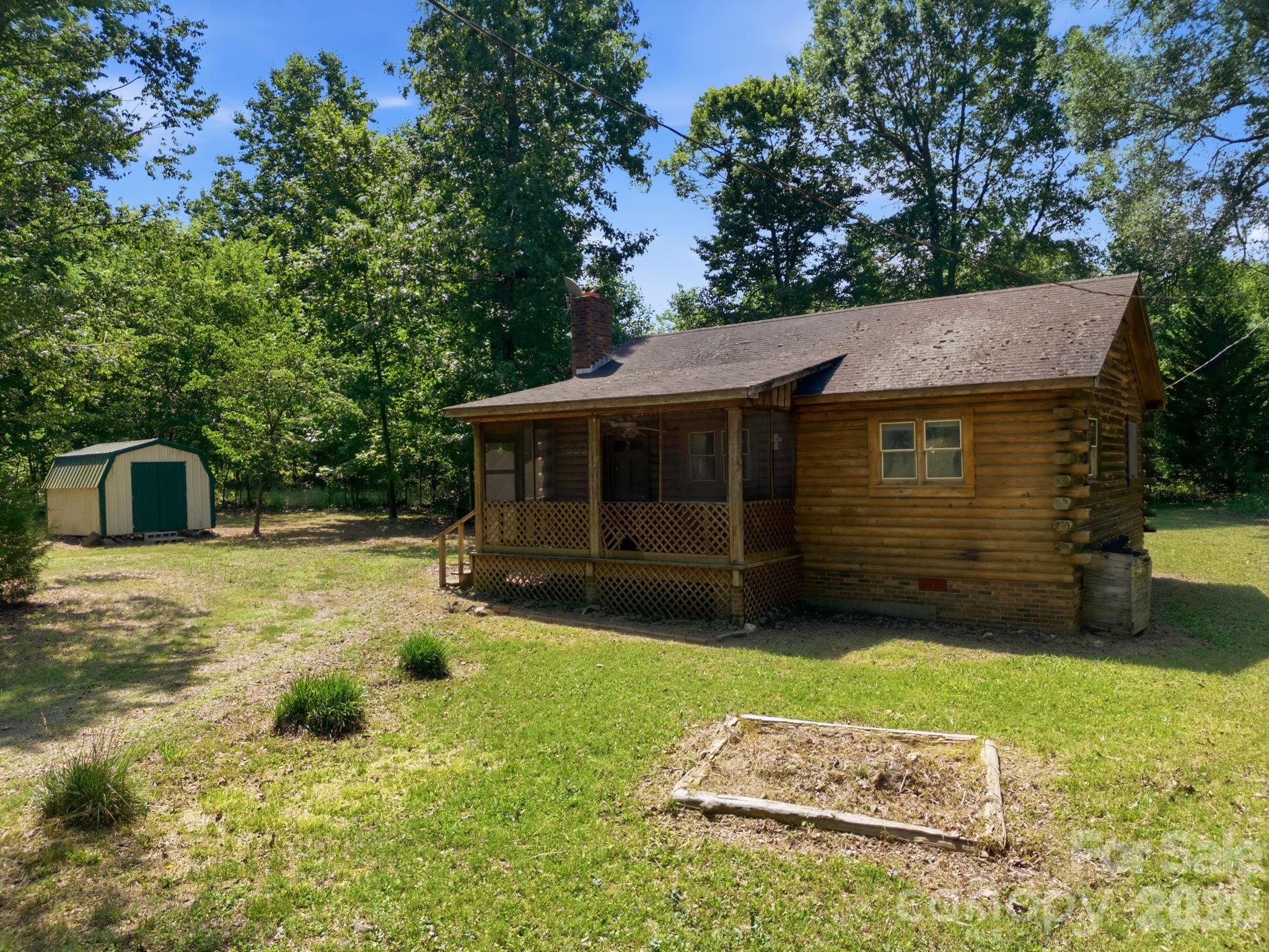 1115 Fiddler Brown Drive — Rockwell