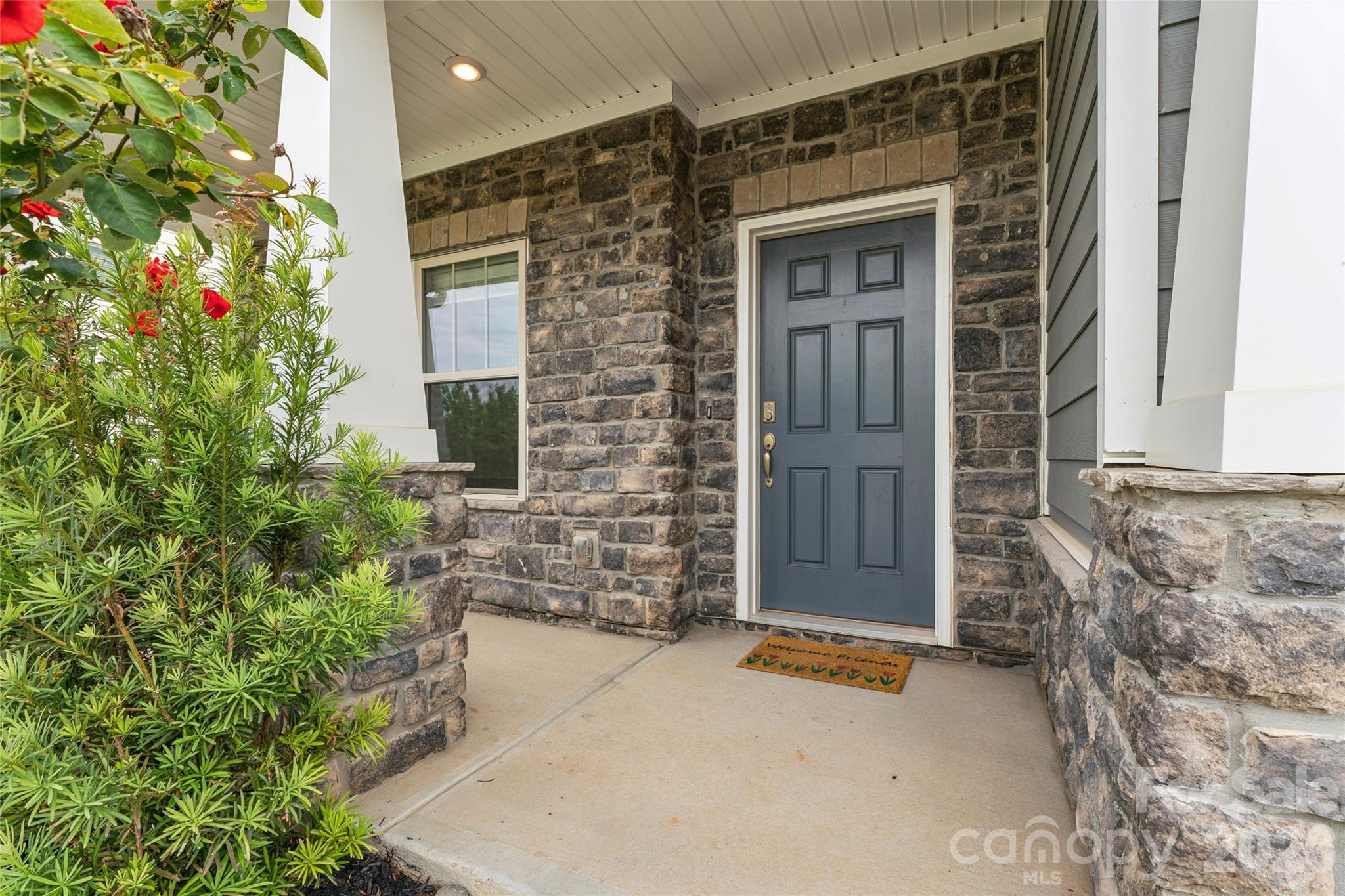 1071 Amberley Crossing Drive — Belmont