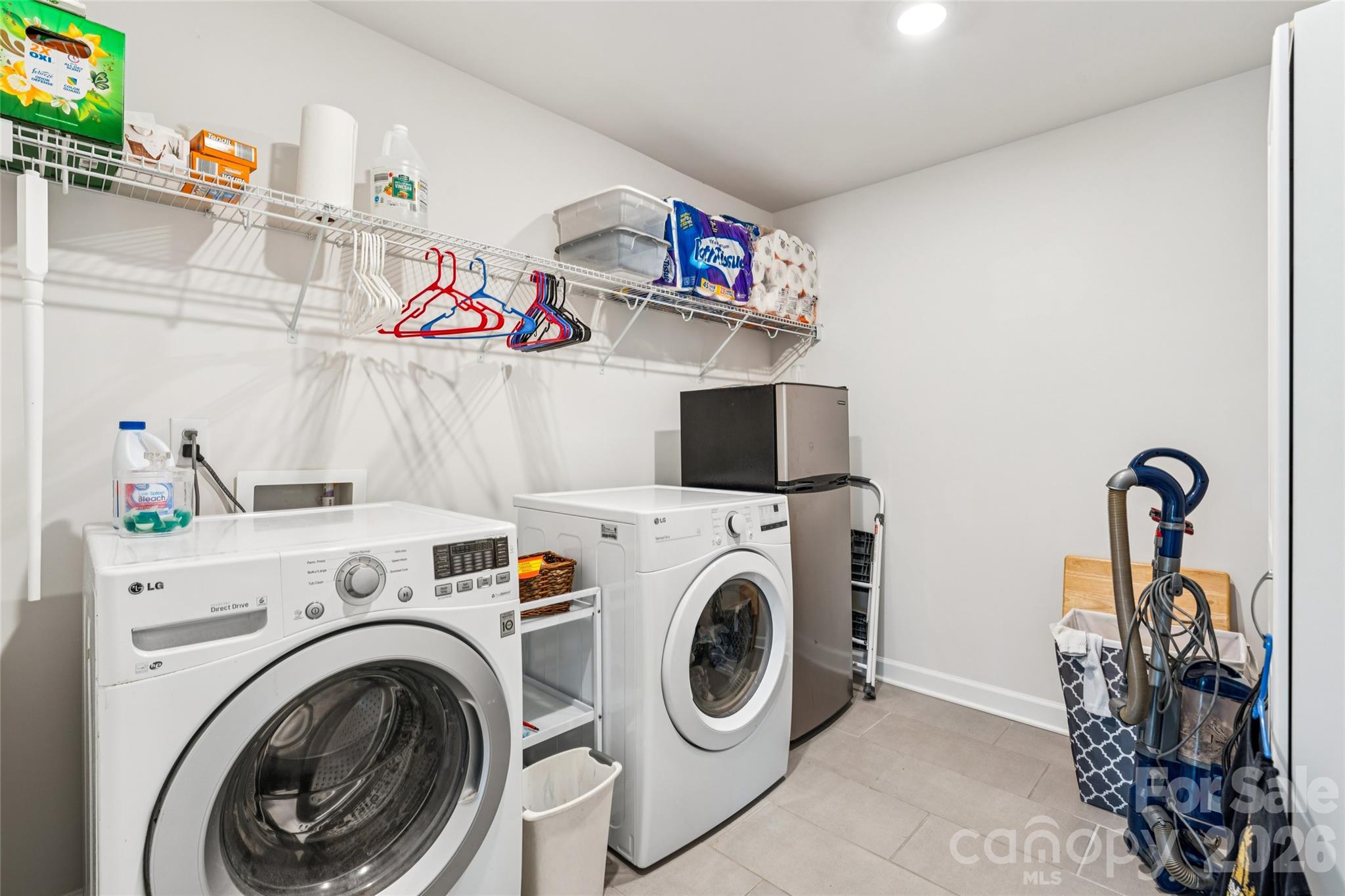 1071 Amberley Crossing Drive — Belmont