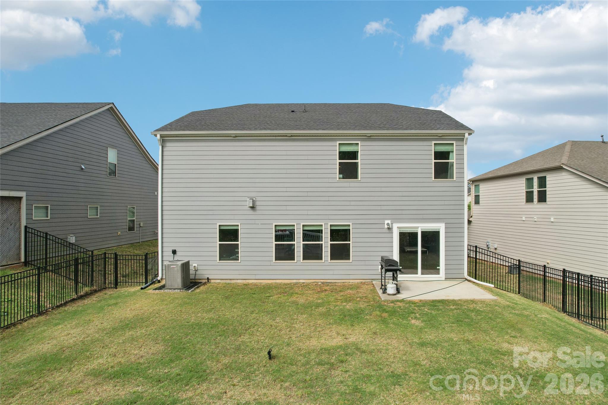 1071 Amberley Crossing Drive — Belmont