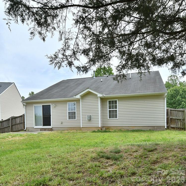 6710 Goldenwillow Drive — Charlotte