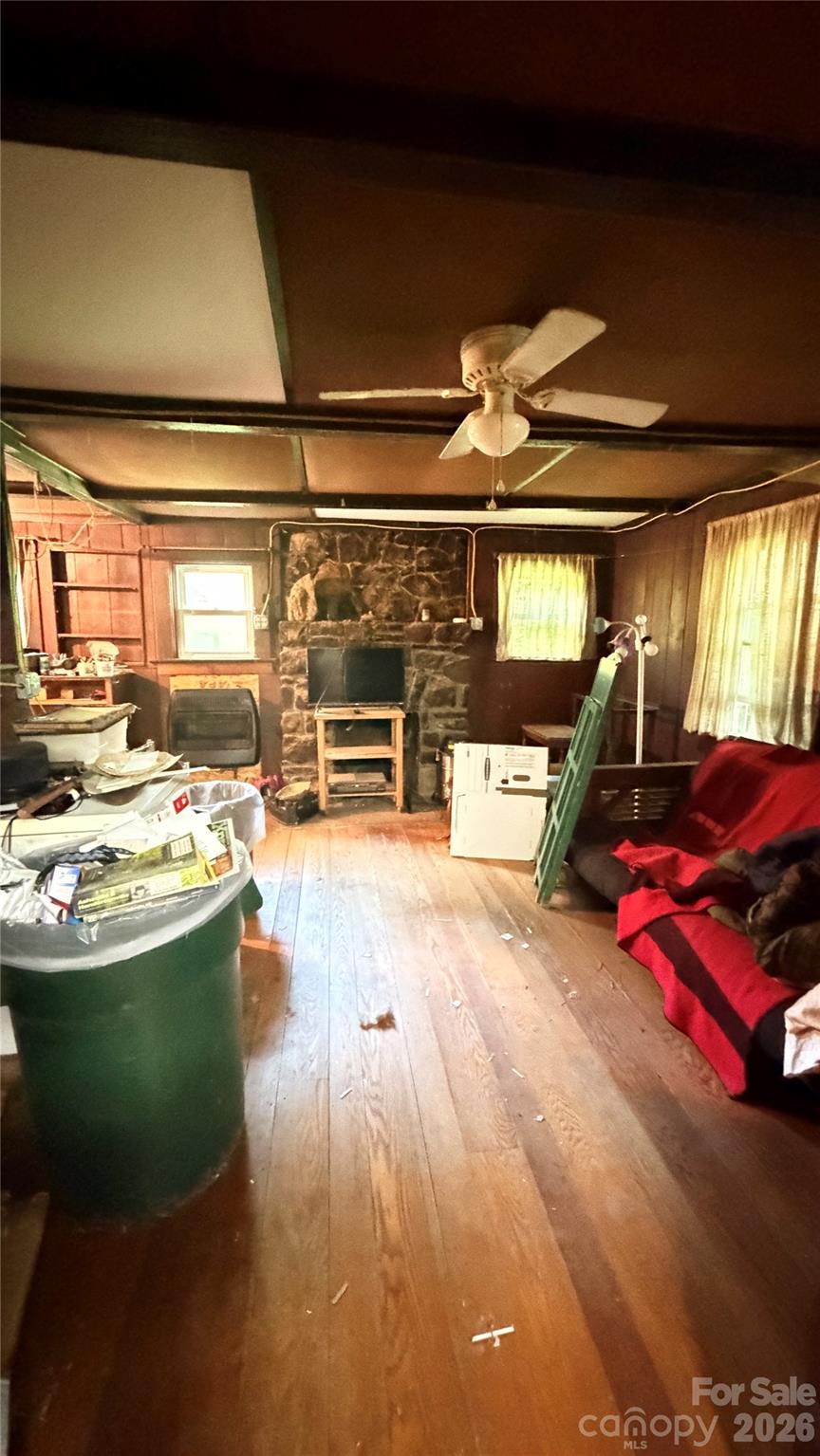 20 Utopia Road — Asheville