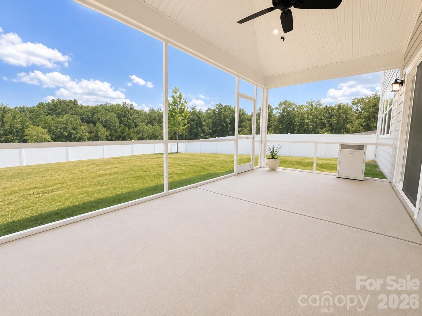 12133 Rowan Hill Drive — Huntersville
