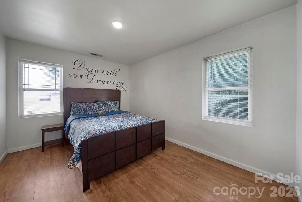 362 Sharpe Street — Mooresville