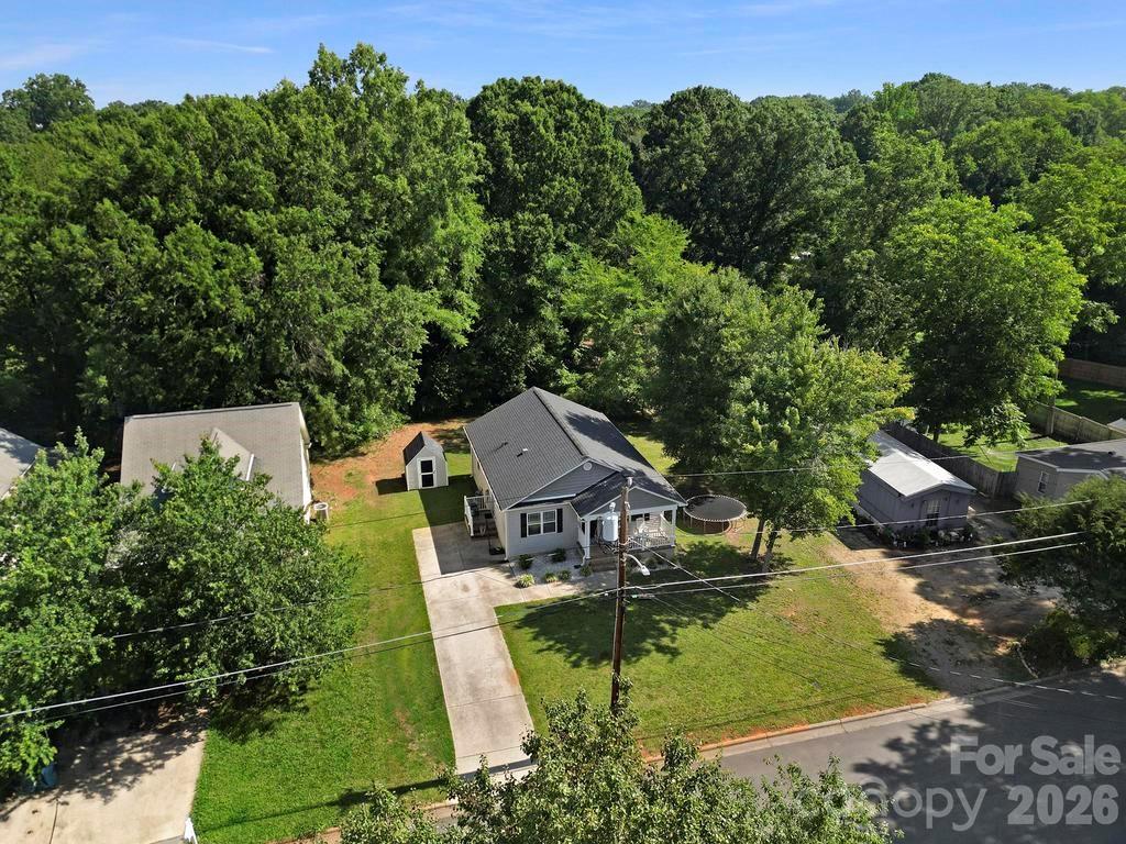 362 Sharpe Street — Mooresville